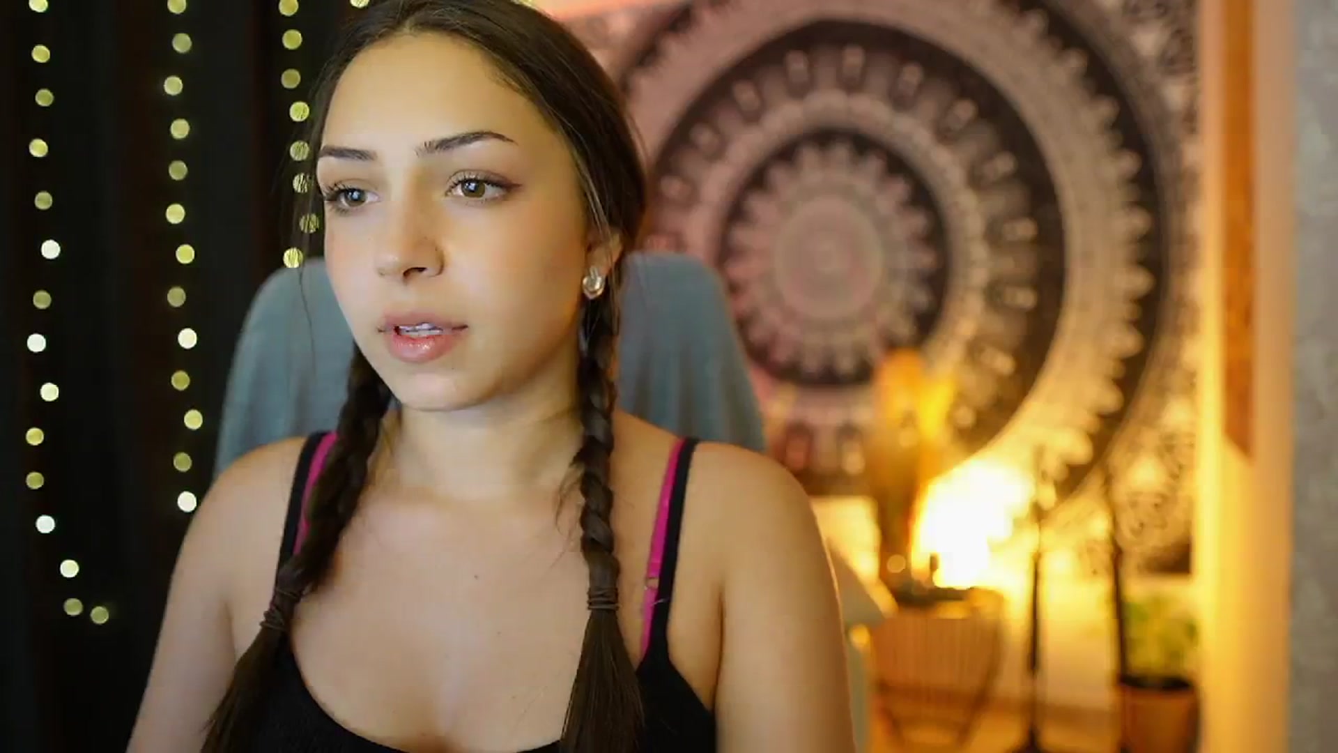 Gallery image thumbnail from Briar__Rose's myfreecams stream on, 07/02/2024, 18:00 image 8 of 20