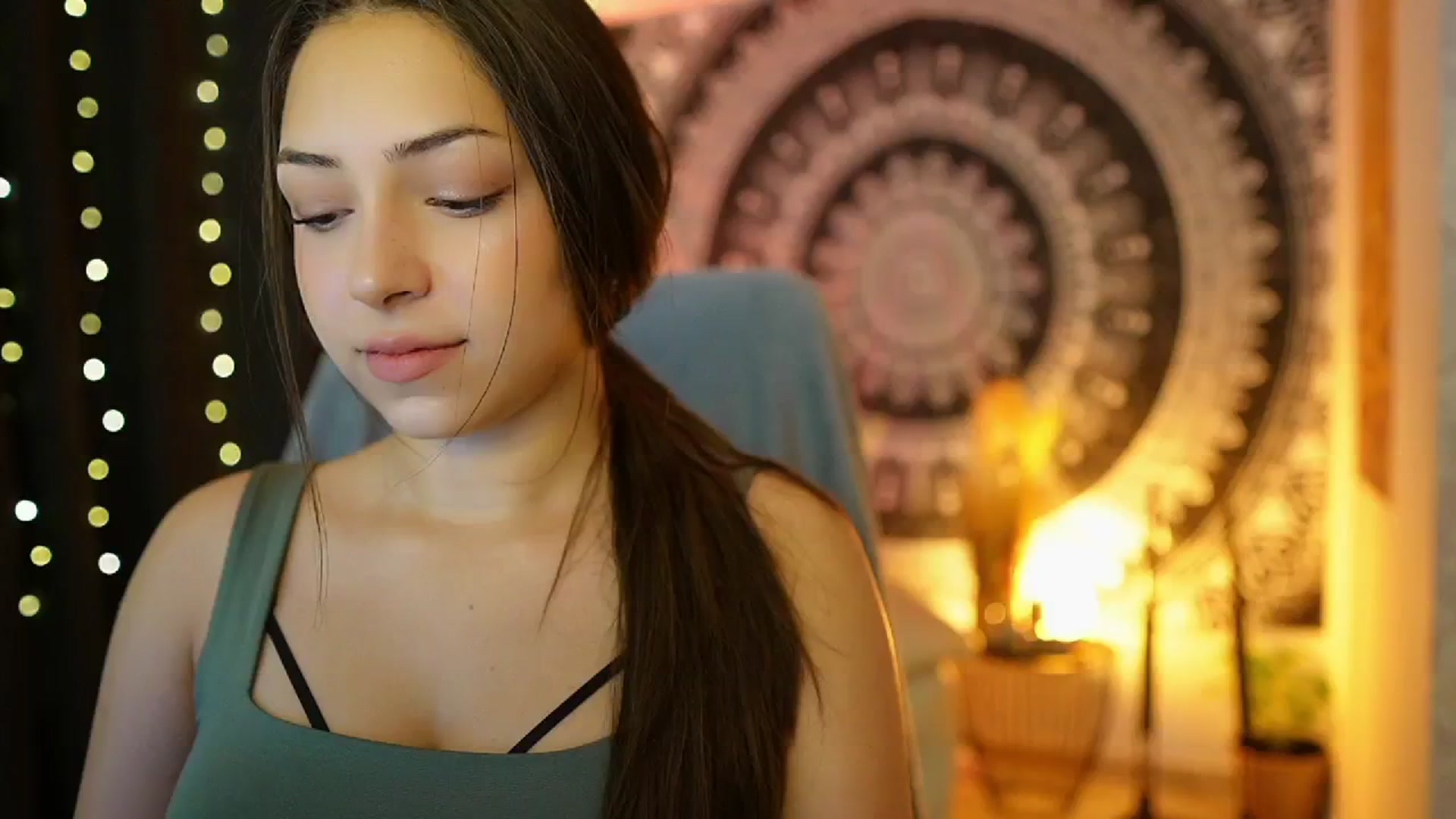 Gallery image thumbnail from Briar__Rose's myfreecams stream on, 07/03/2024, 13:58 image 14 of 20