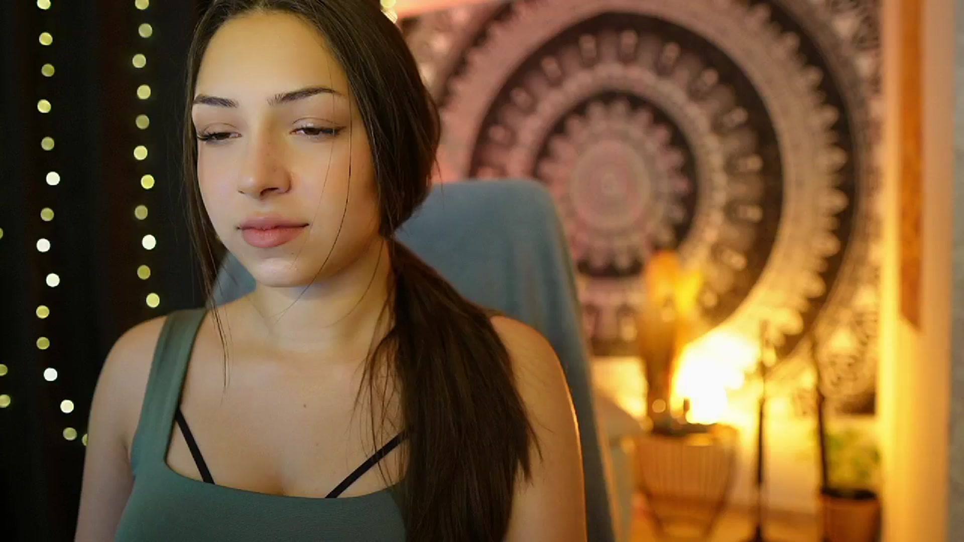Gallery image thumbnail from Briar__Rose's myfreecams stream on, 07/03/2024, 13:58 image 9 of 20
