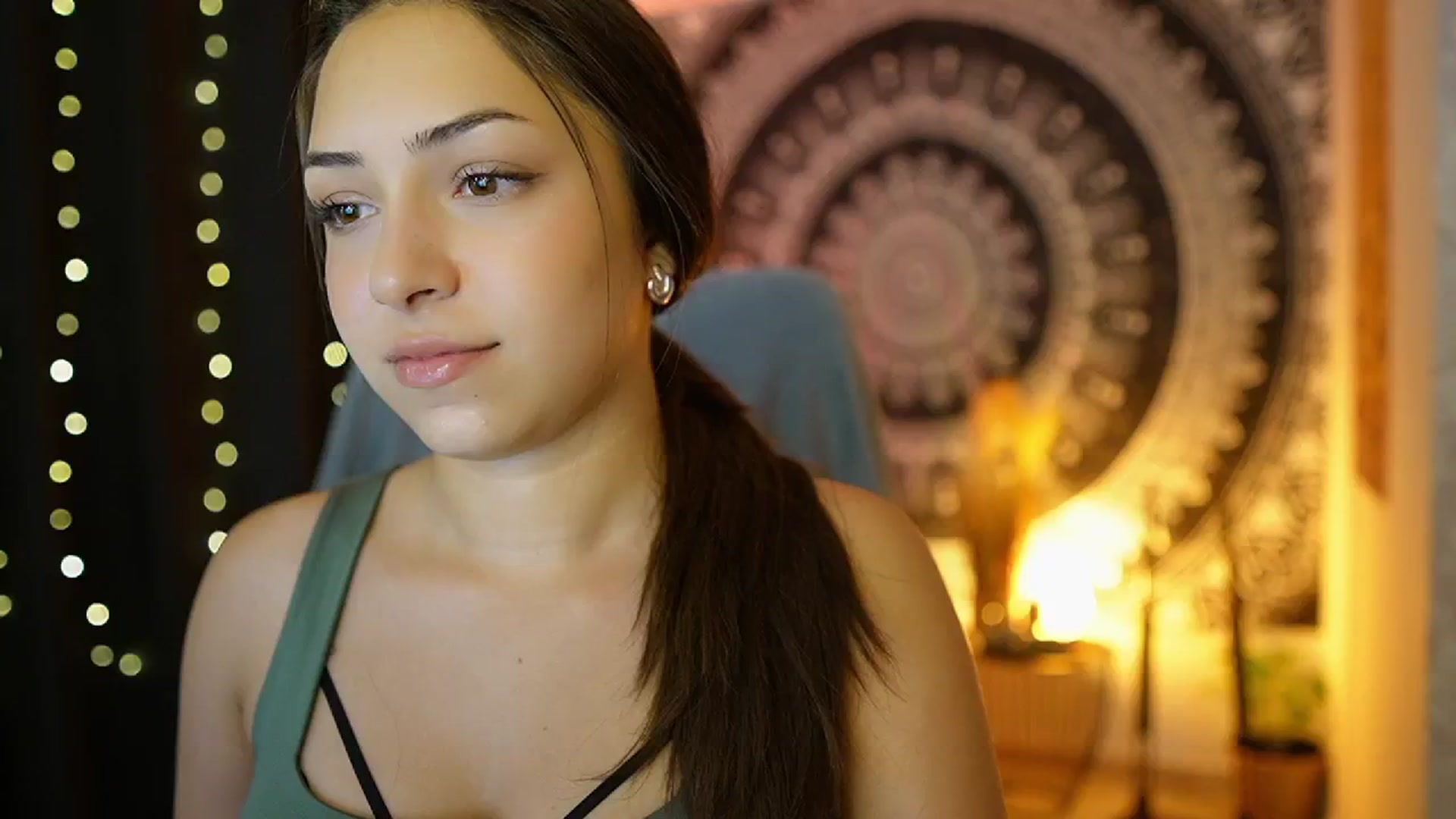 Gallery image thumbnail from Briar__Rose's myfreecams stream on, 07/03/2024, 16:59 image 20 of 20