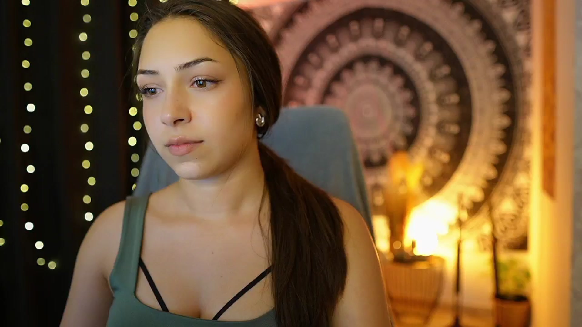 Gallery image thumbnail from Briar__Rose's myfreecams stream on, 07/03/2024, 18:01 image 7 of 20
