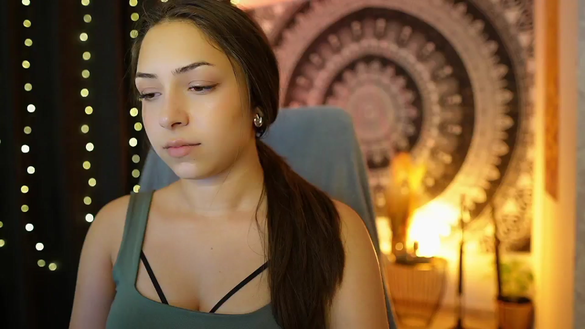 Gallery image thumbnail from Briar__Rose's myfreecams stream on, 07/03/2024, 18:01 image 12 of 20