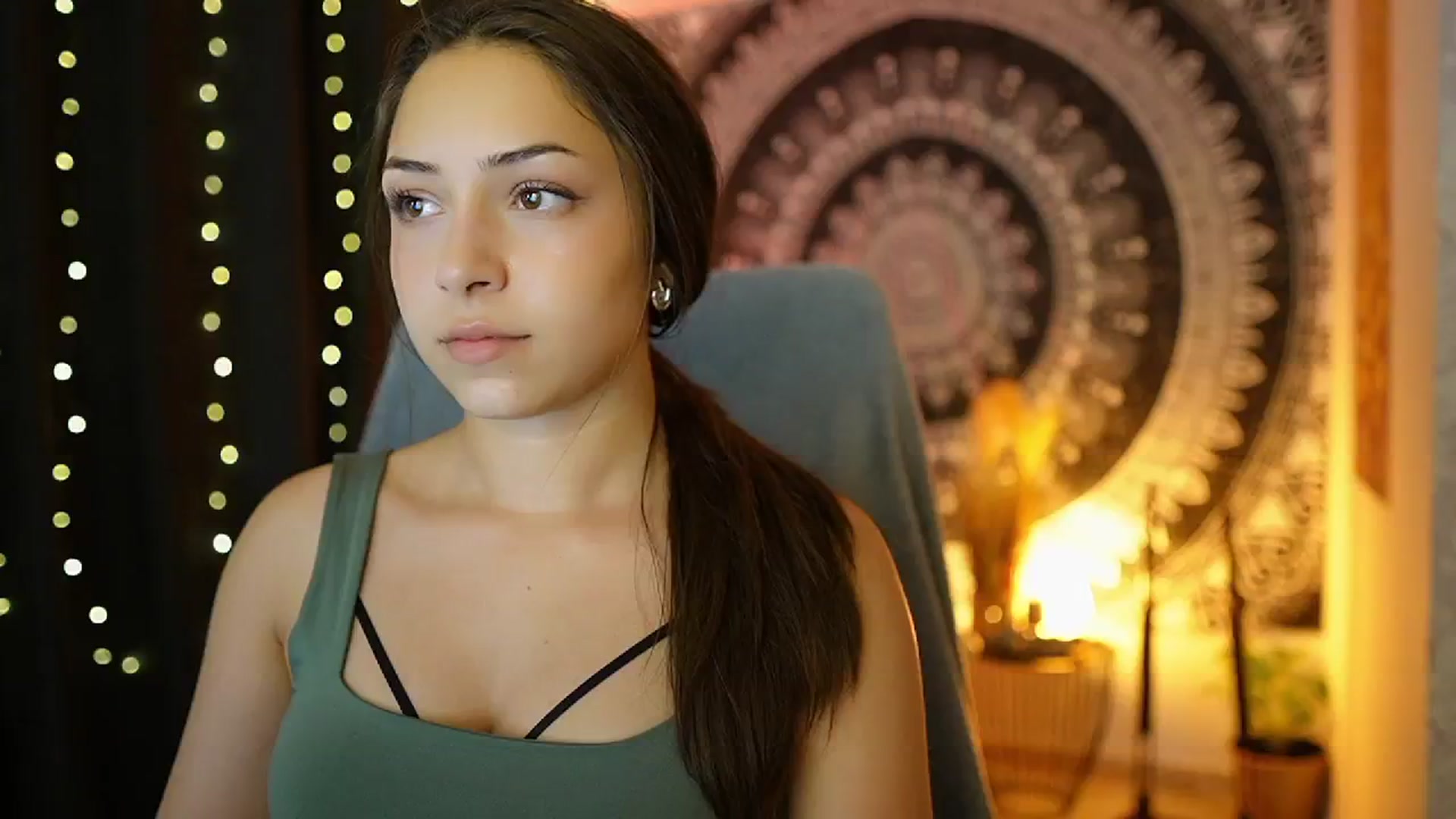 Gallery image thumbnail from Briar__Rose's myfreecams stream on, 07/03/2024, 18:01 image 20 of 20