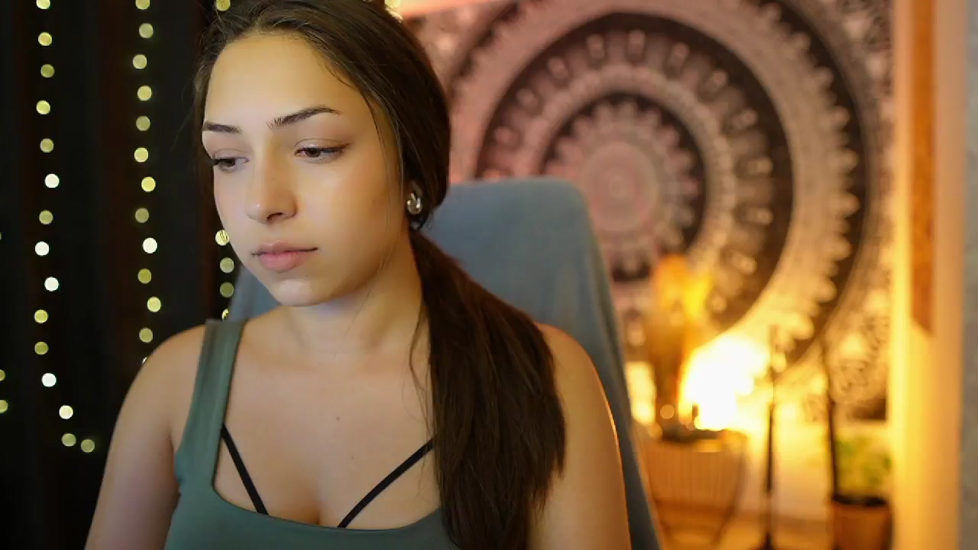 Gallery image thumbnail from Briar__Rose's myfreecams stream on, 07/03/2024, 18:01 image 4 of 20