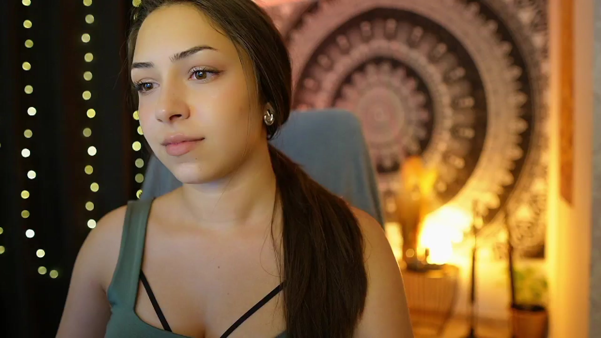 Gallery image thumbnail from Briar__Rose's myfreecams stream on, 07/03/2024, 18:01 image 10 of 20