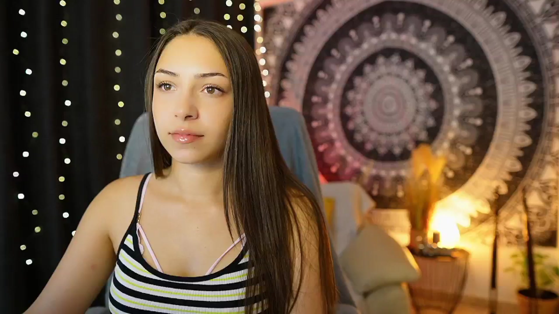Gallery image thumbnail from Briar__Rose's myfreecams stream on, 07/09/2024, 16:05 image 1 of 20