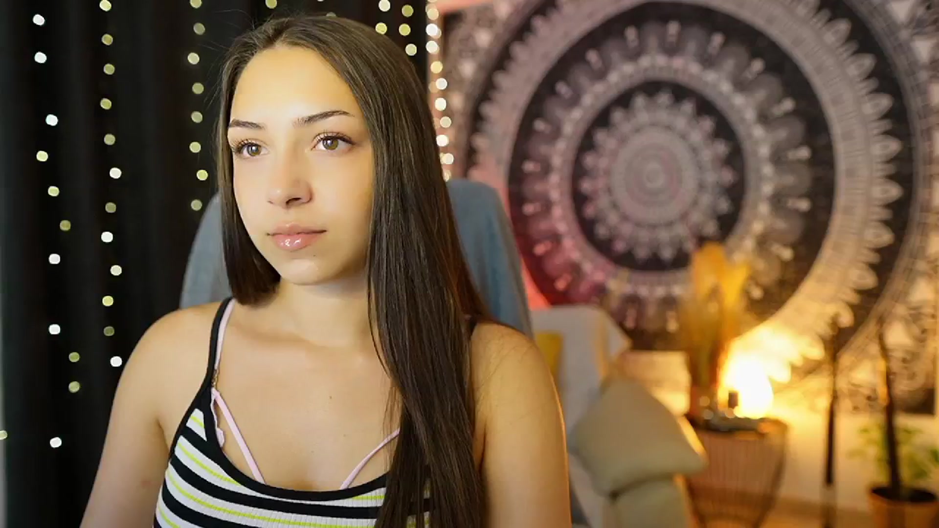 Gallery image thumbnail from Briar__Rose's myfreecams stream on, 07/09/2024, 16:05 image 10 of 20