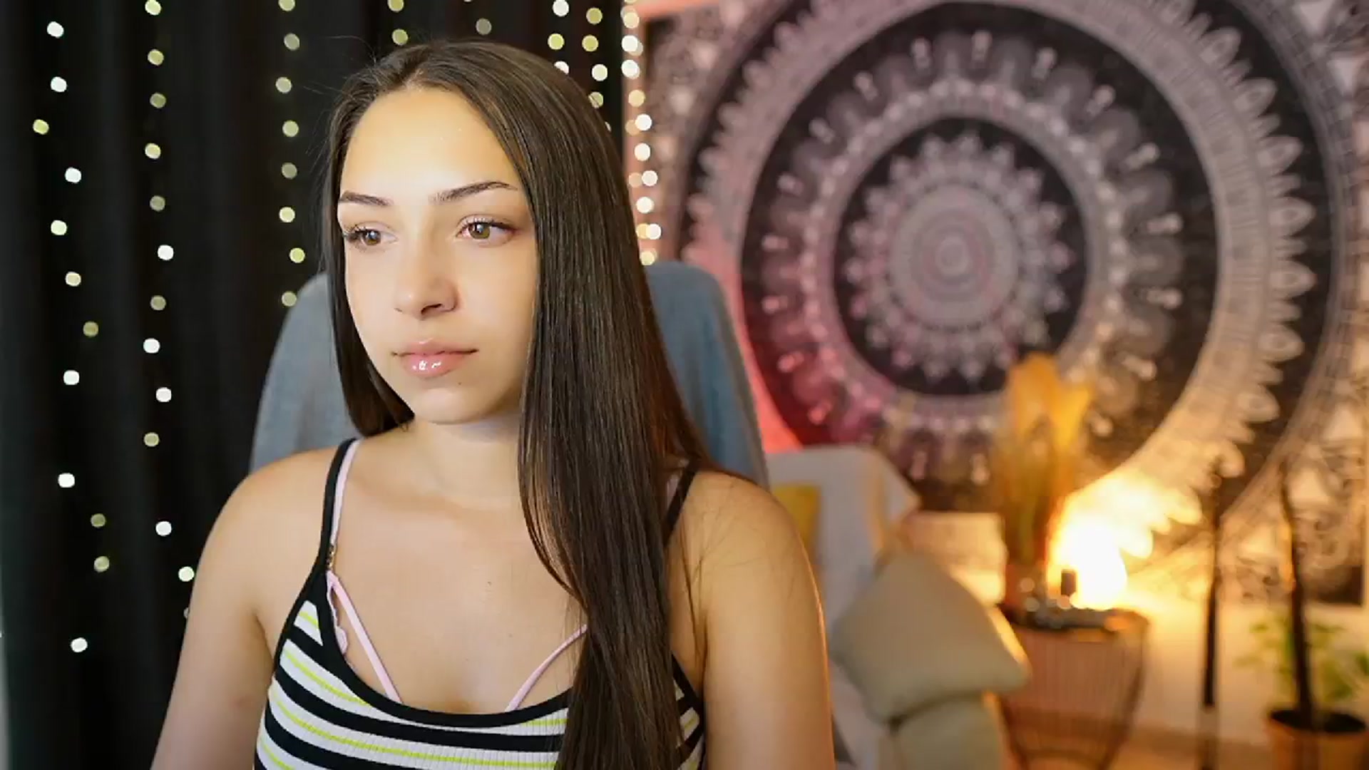 Gallery image thumbnail from Briar__Rose's myfreecams stream on, 07/09/2024, 16:05 image 7 of 20