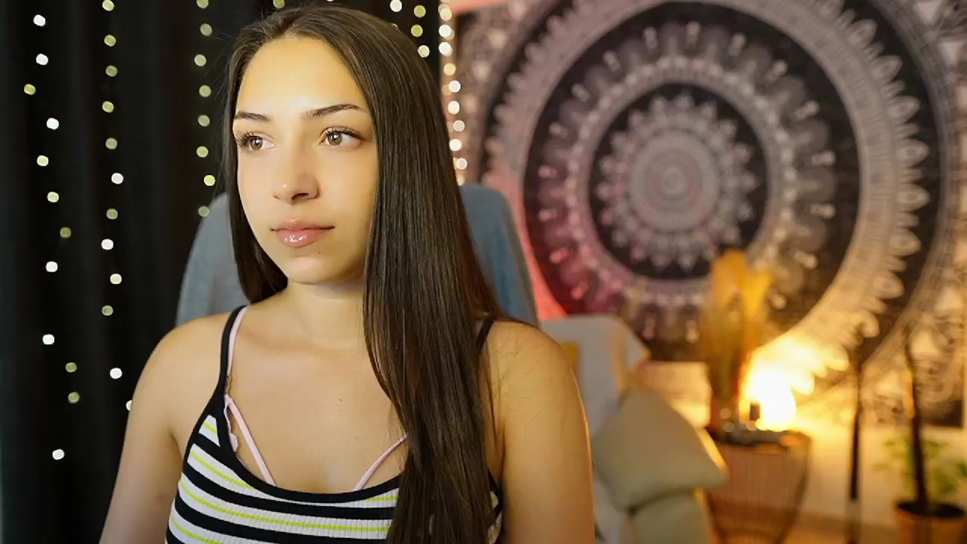 Gallery image thumbnail from Briar__Rose's myfreecams stream on, 07/09/2024, 16:05 image 9 of 20