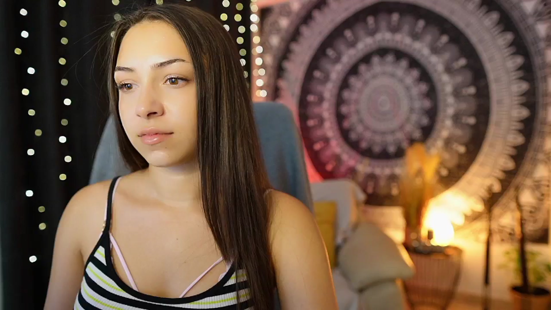 Gallery image thumbnail from Briar__Rose's myfreecams stream on, 07/09/2024, 17:11 image 19 of 20