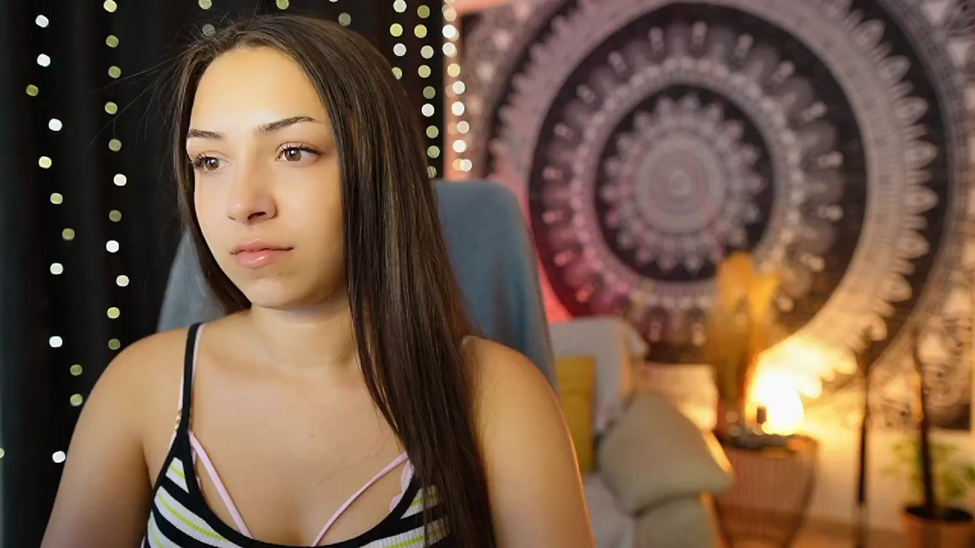 Gallery image thumbnail from Briar__Rose's myfreecams stream on, 07/09/2024, 17:11 image 8 of 20