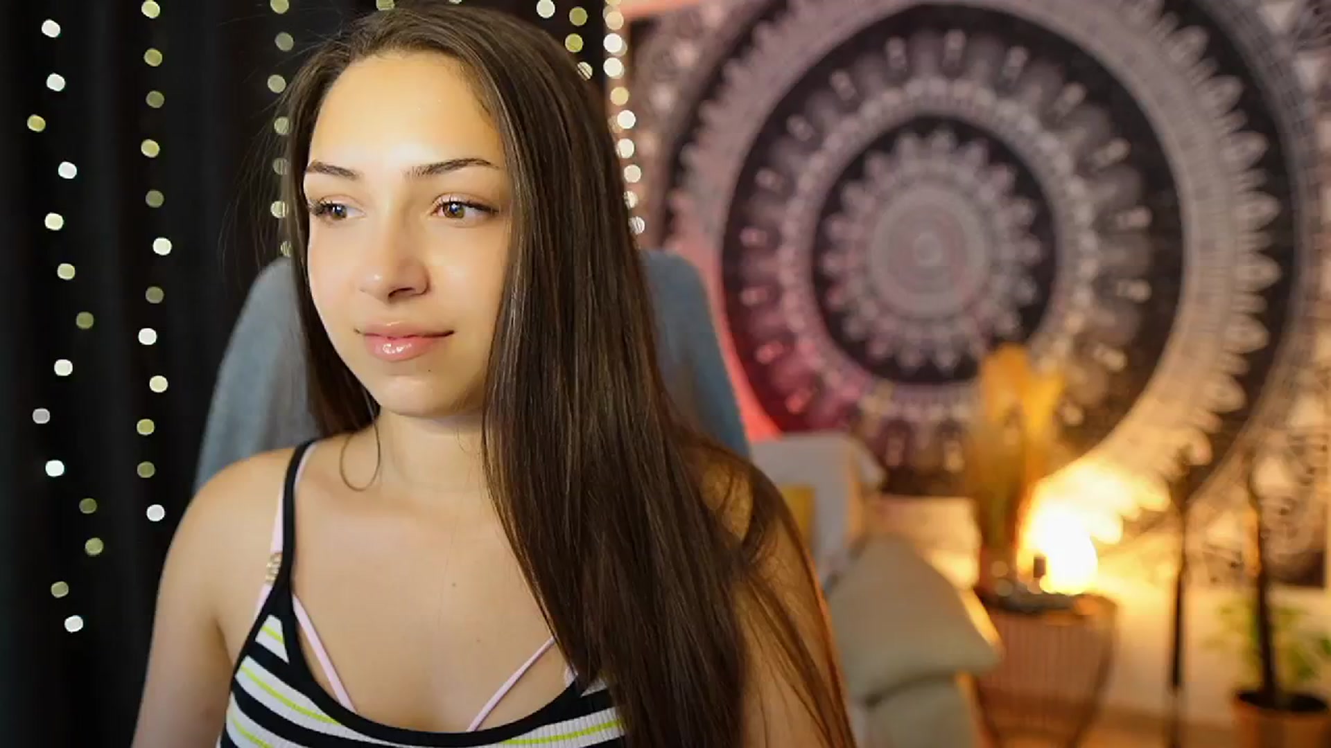 Gallery image thumbnail from Briar__Rose's myfreecams stream on, 07/09/2024, 18:54 image 8 of 20