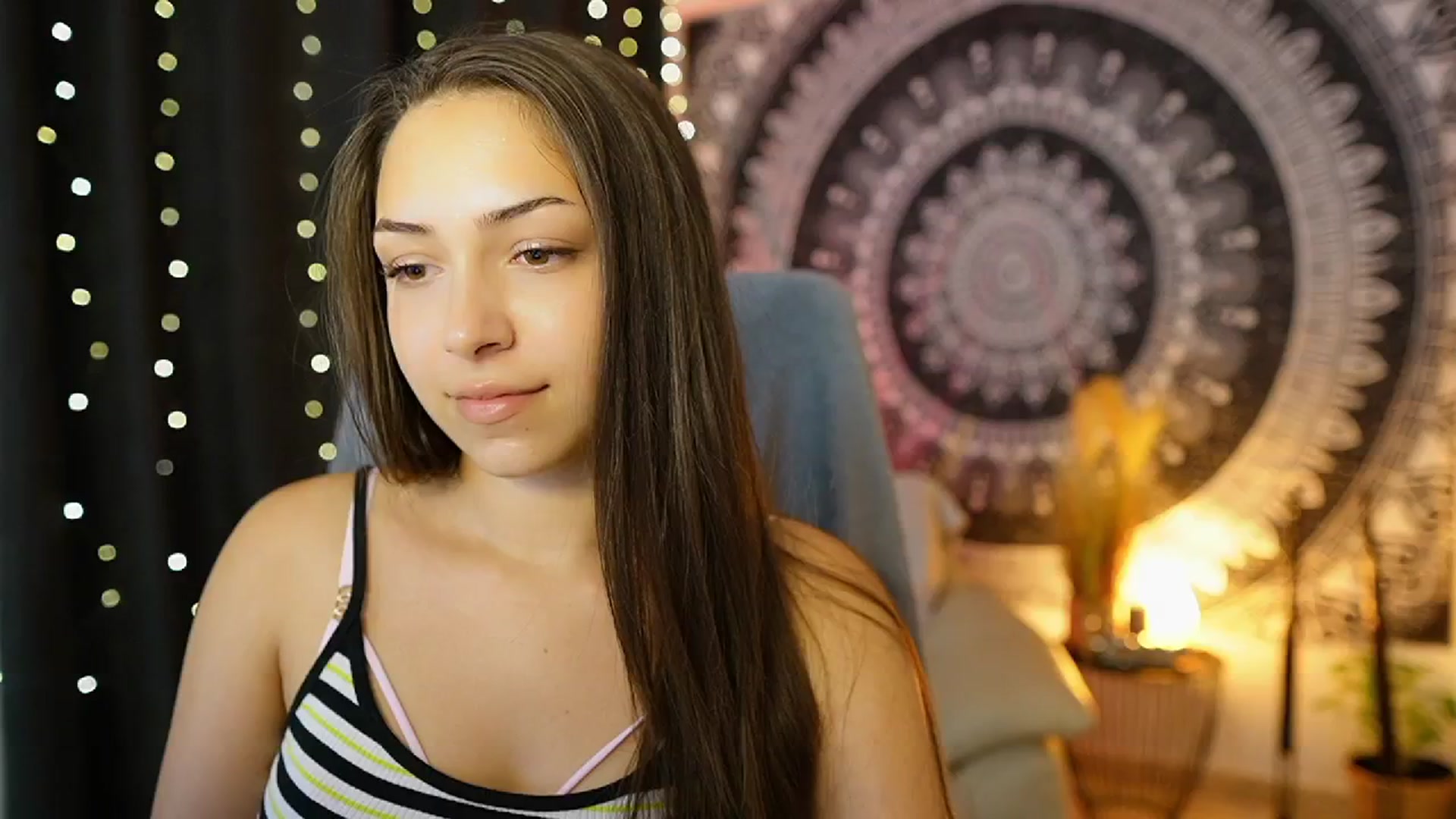 Gallery image thumbnail from Briar__Rose's myfreecams stream on, 07/09/2024, 20:24 image 3 of 20