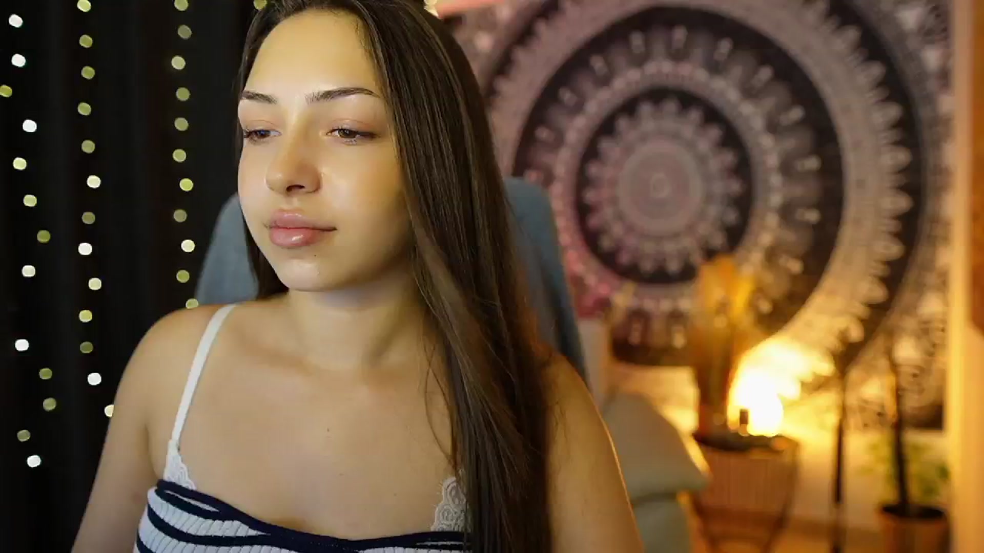 Gallery image thumbnail from Briar__Rose's myfreecams stream on, 07/10/2024, 14:50 image 11 of 20