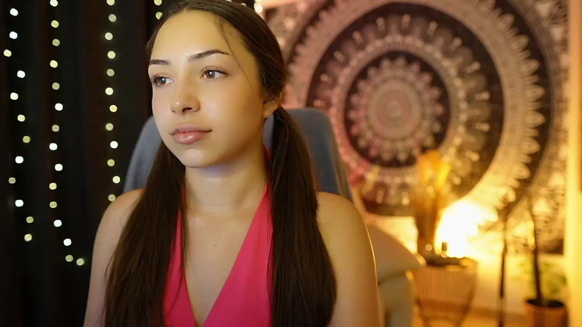 Gallery image thumbnail from Briar__Rose's myfreecams stream on, 07/11/2024, 14:49 image 3 of 20
