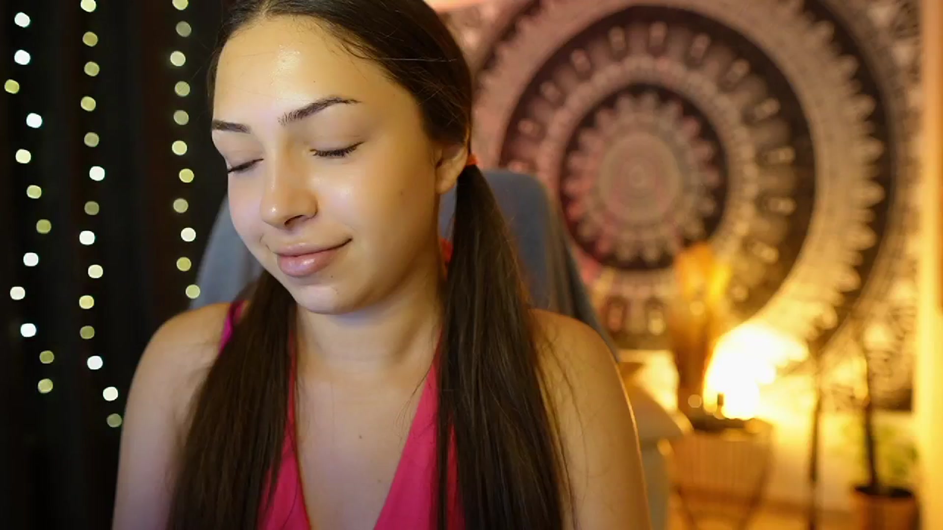 Gallery image thumbnail from Briar__Rose's myfreecams stream on, 07/11/2024, 17:24 image 19 of 20