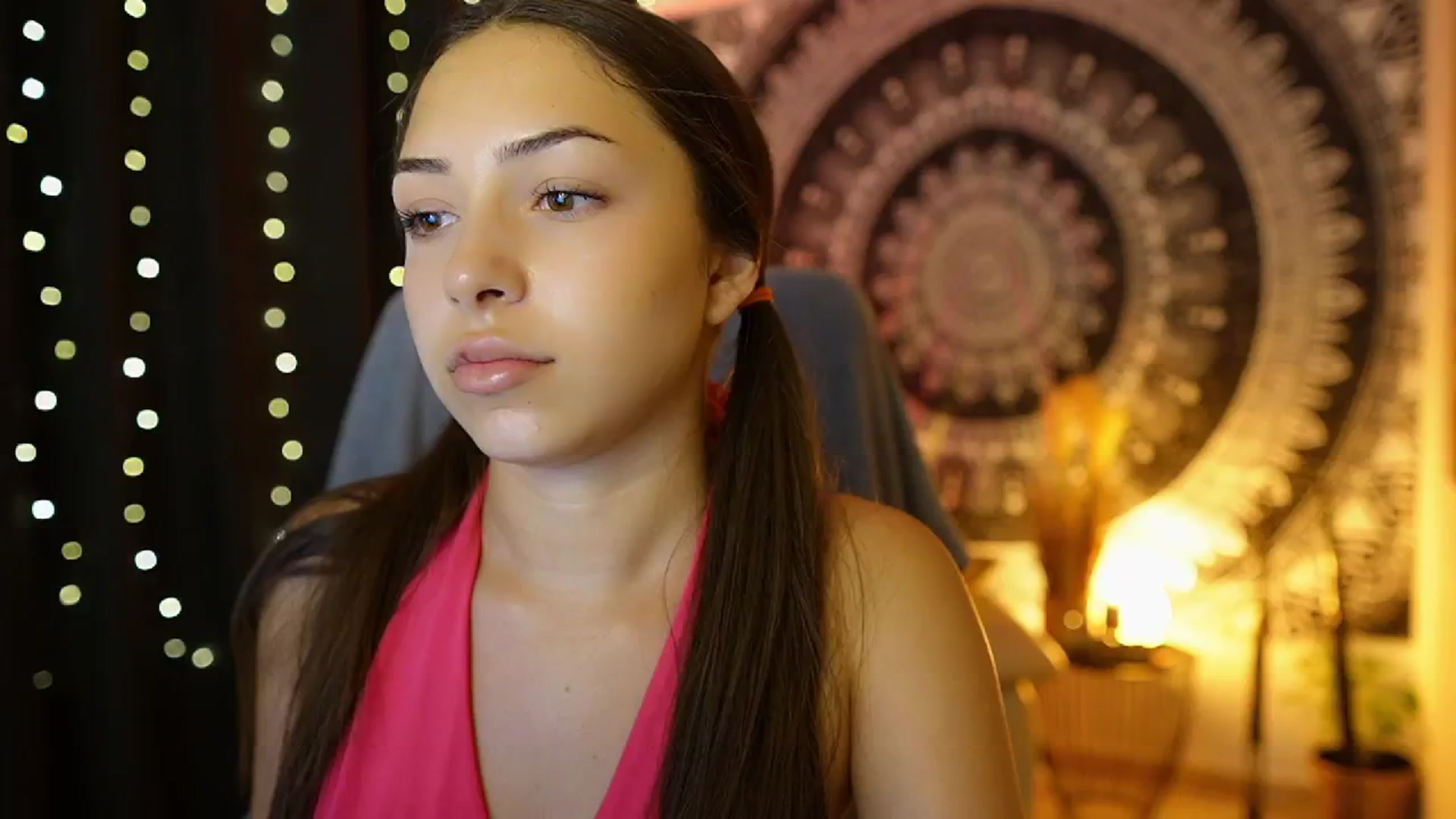 Gallery image thumbnail from Briar__Rose's myfreecams stream on, 07/11/2024, 17:24 image 14 of 20
