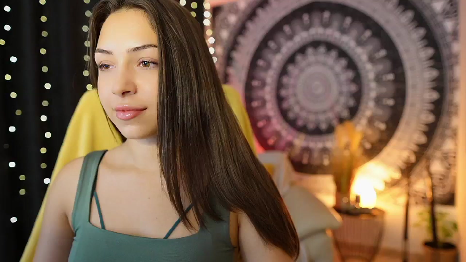 Gallery image thumbnail from Briar__Rose's myfreecams stream on, 07/16/2024, 14:32 image 5 of 20
