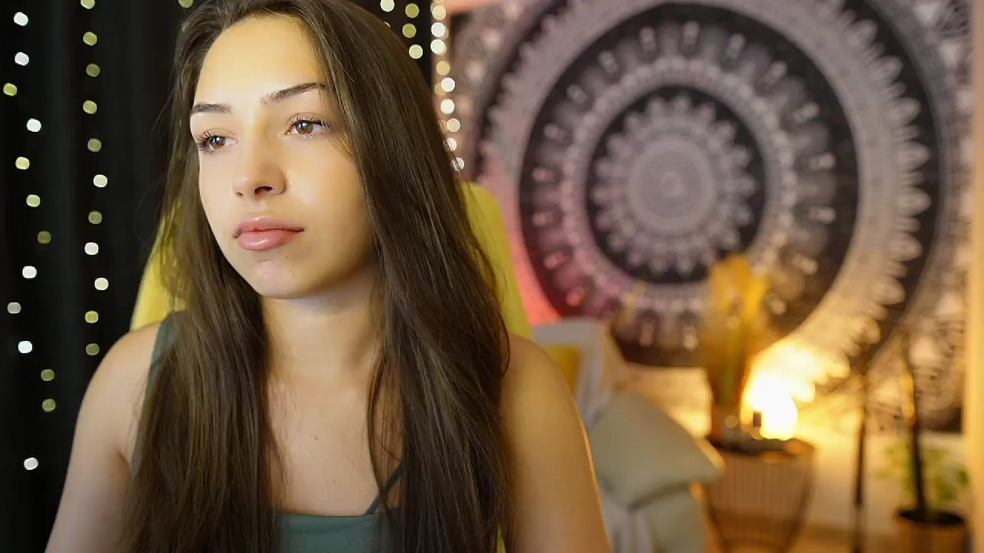 Gallery image thumbnail from Briar__Rose's myfreecams stream on, 07/16/2024, 17:03 image 16 of 20
