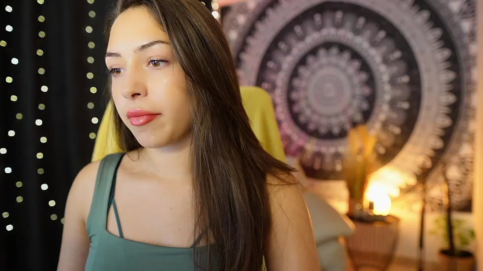 Gallery image thumbnail from Briar__Rose's myfreecams stream on, 07/16/2024, 18:02 image 6 of 20