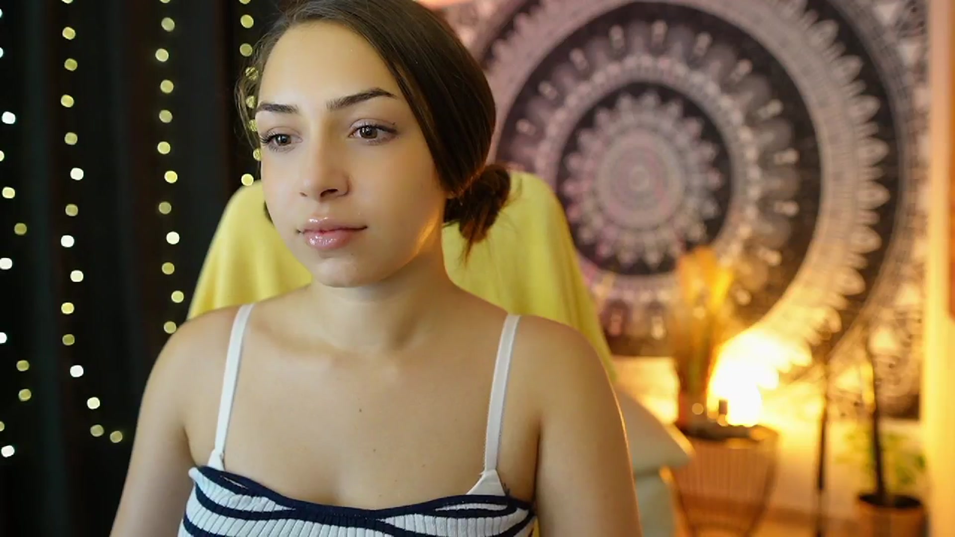 Gallery image thumbnail from Briar__Rose's myfreecams stream on, 07/17/2024, 14:47 image 10 of 20