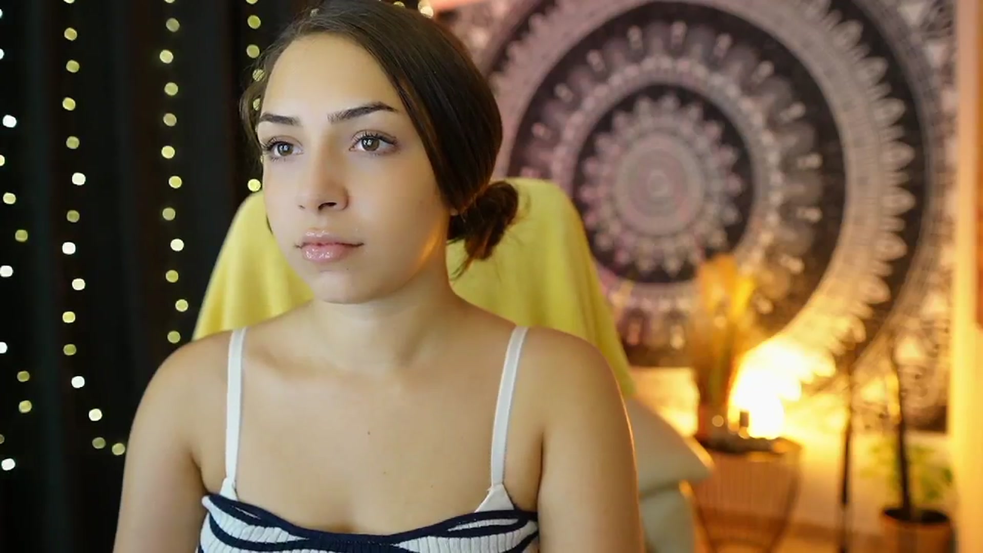 Gallery image thumbnail from Briar__Rose's myfreecams stream on, 07/17/2024, 14:47 image 8 of 20
