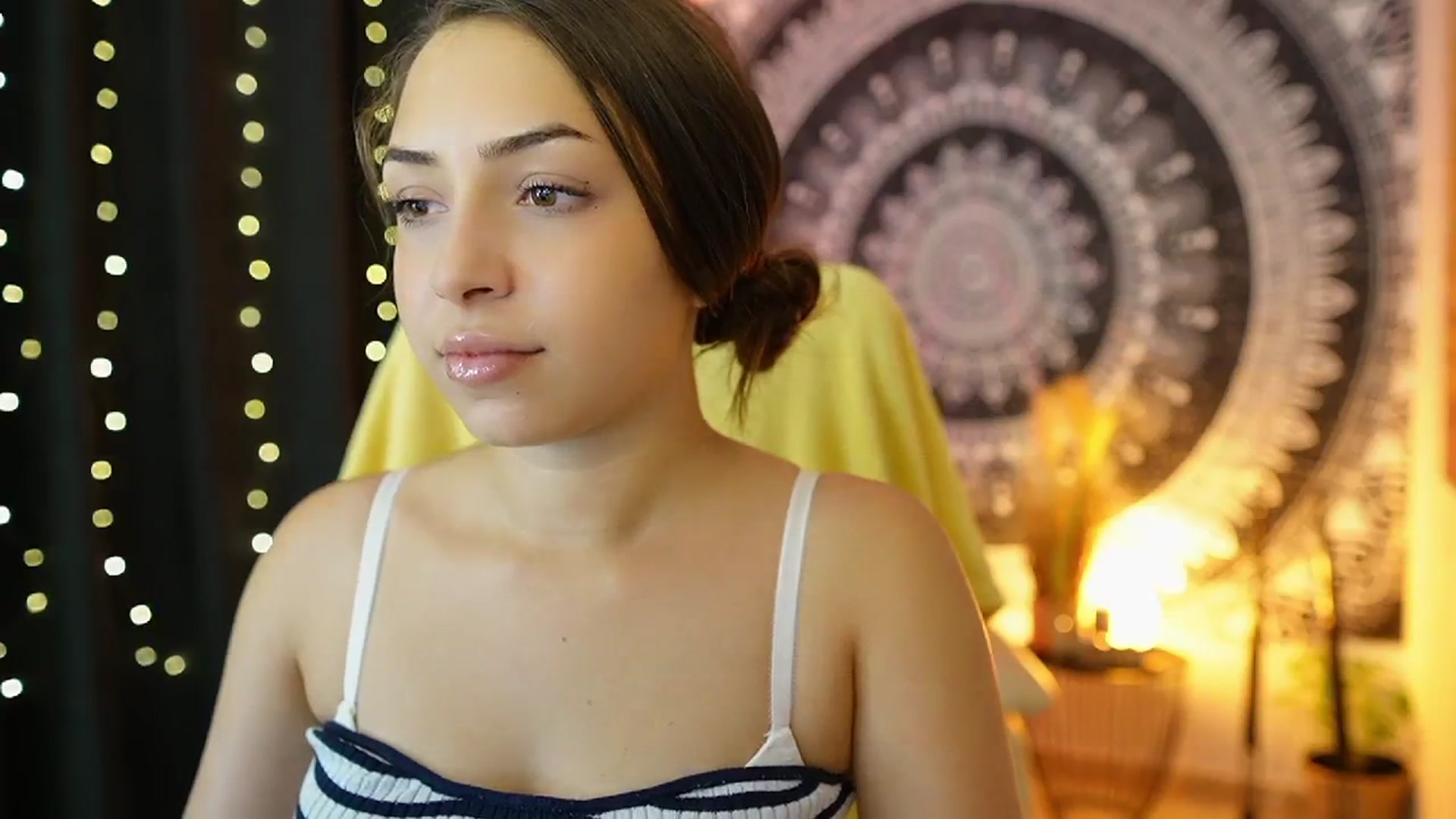 Gallery image thumbnail from Briar__Rose's myfreecams stream on, 07/17/2024, 14:47 image 5 of 20