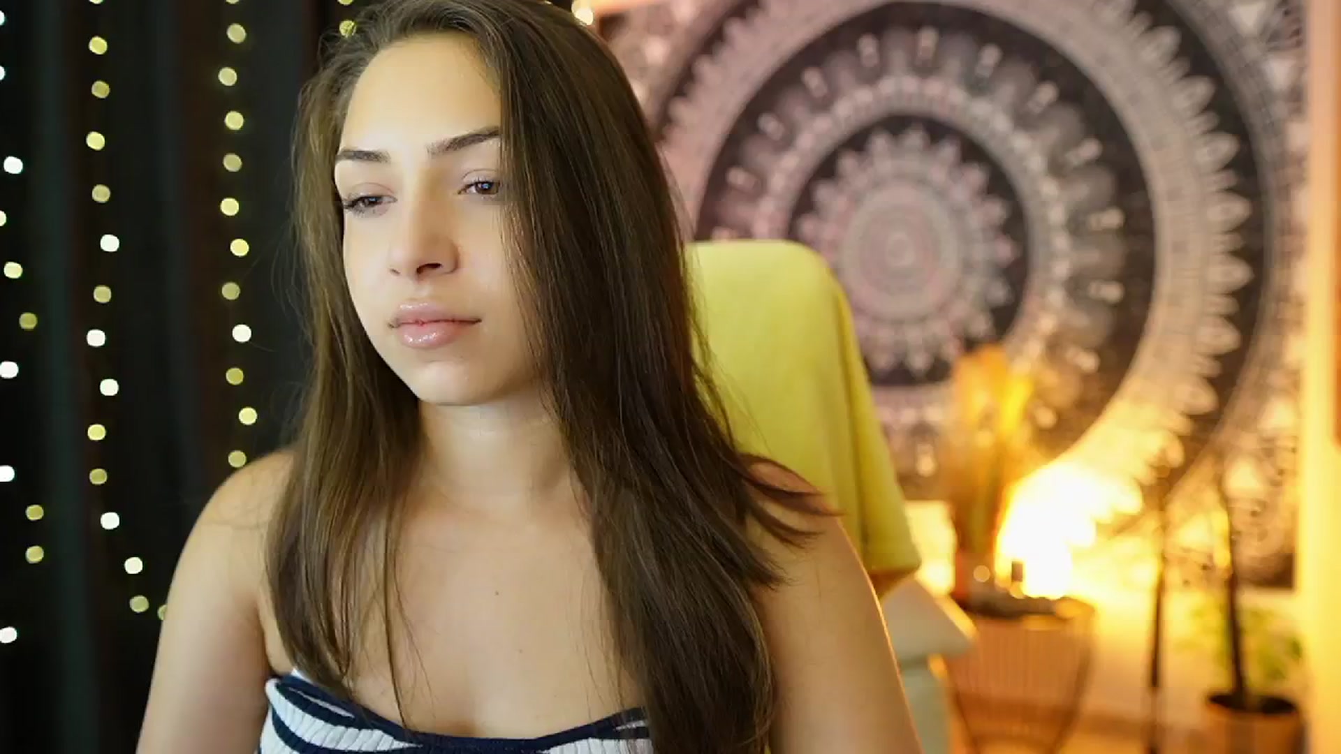 Gallery image thumbnail from Briar__Rose's myfreecams stream on, 07/17/2024, 16:37 image 13 of 20