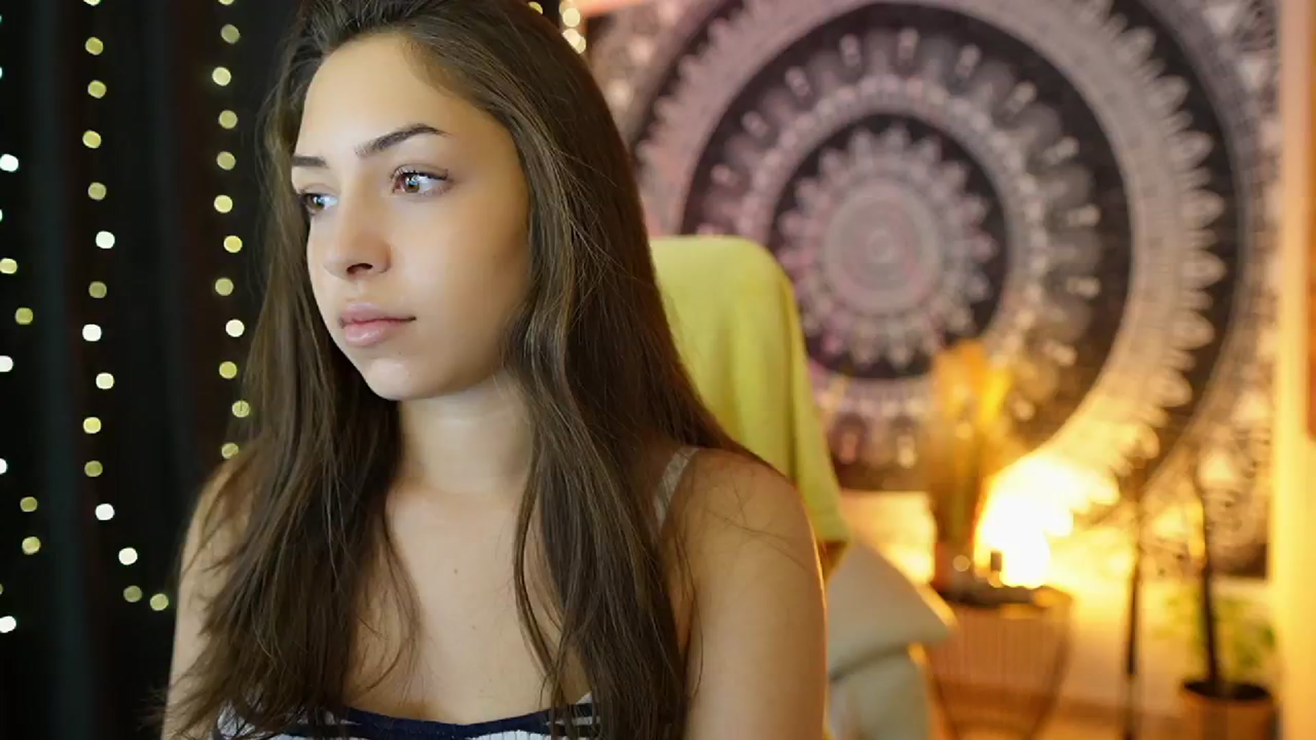 Gallery image thumbnail from Briar__Rose's myfreecams stream on, 07/17/2024, 17:50 image 13 of 20