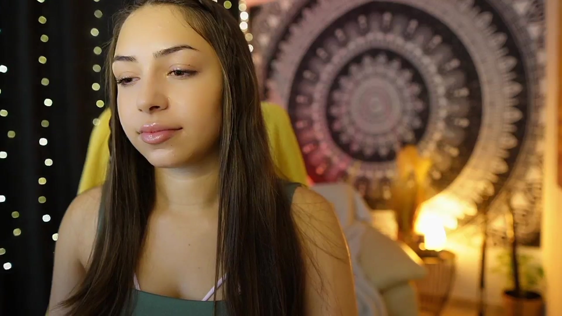 Gallery image thumbnail from Briar__Rose's myfreecams stream on, 07/18/2024, 14:48 image 6 of 20
