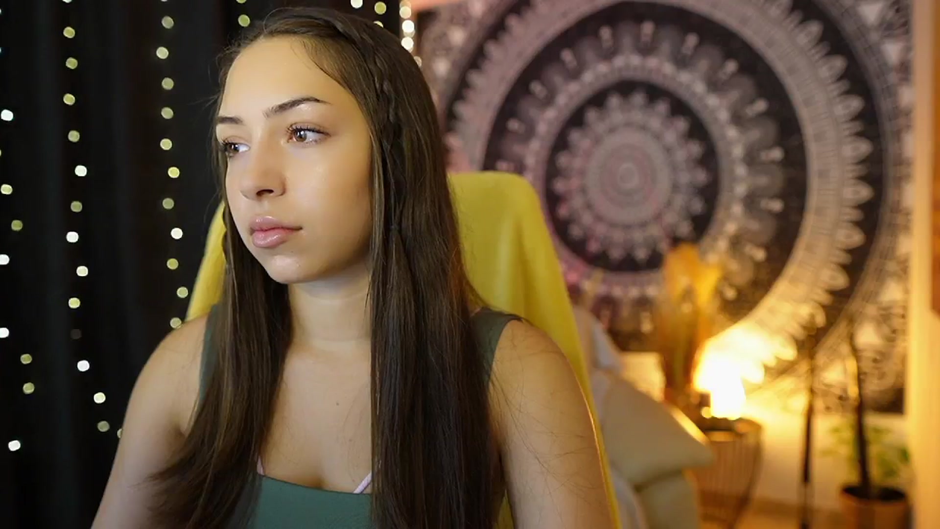 Gallery image thumbnail from Briar__Rose's myfreecams stream on, 07/18/2024, 14:48 image 8 of 20