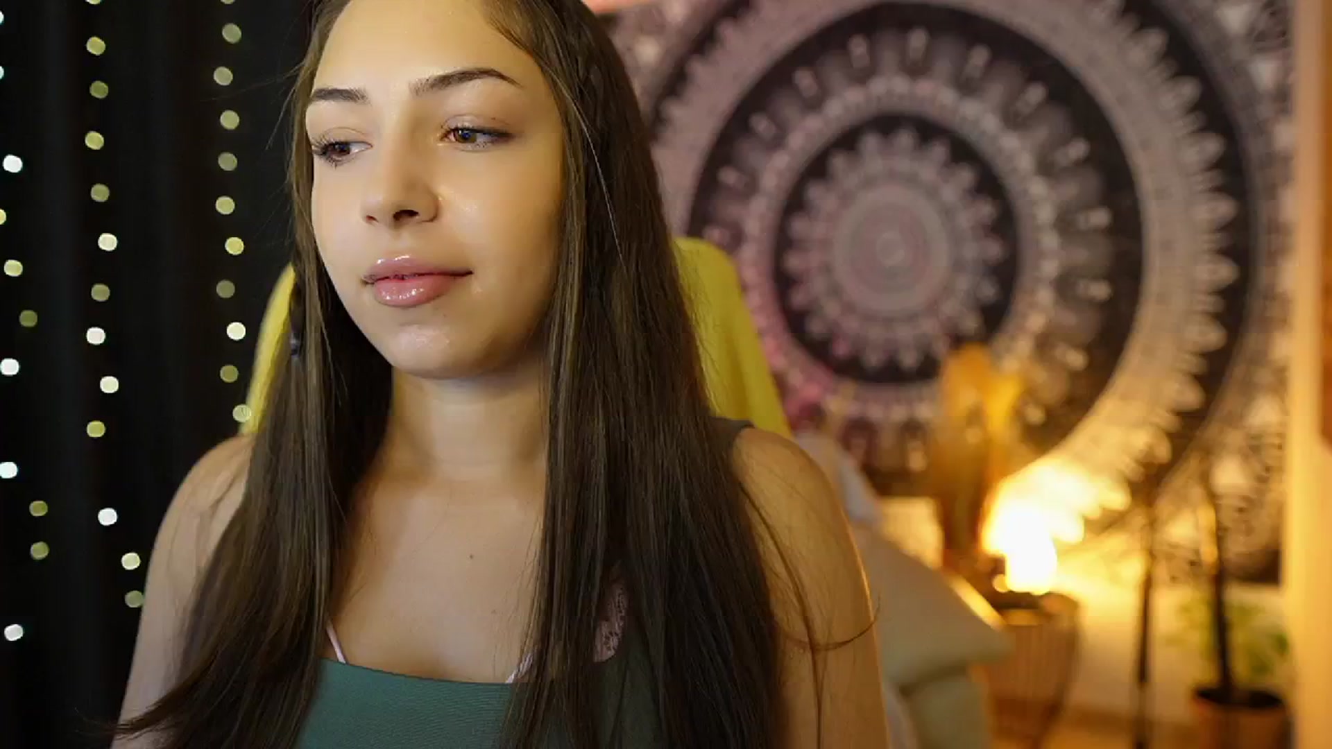 Gallery image thumbnail from Briar__Rose's myfreecams stream on, 07/18/2024, 16:18 image 11 of 20