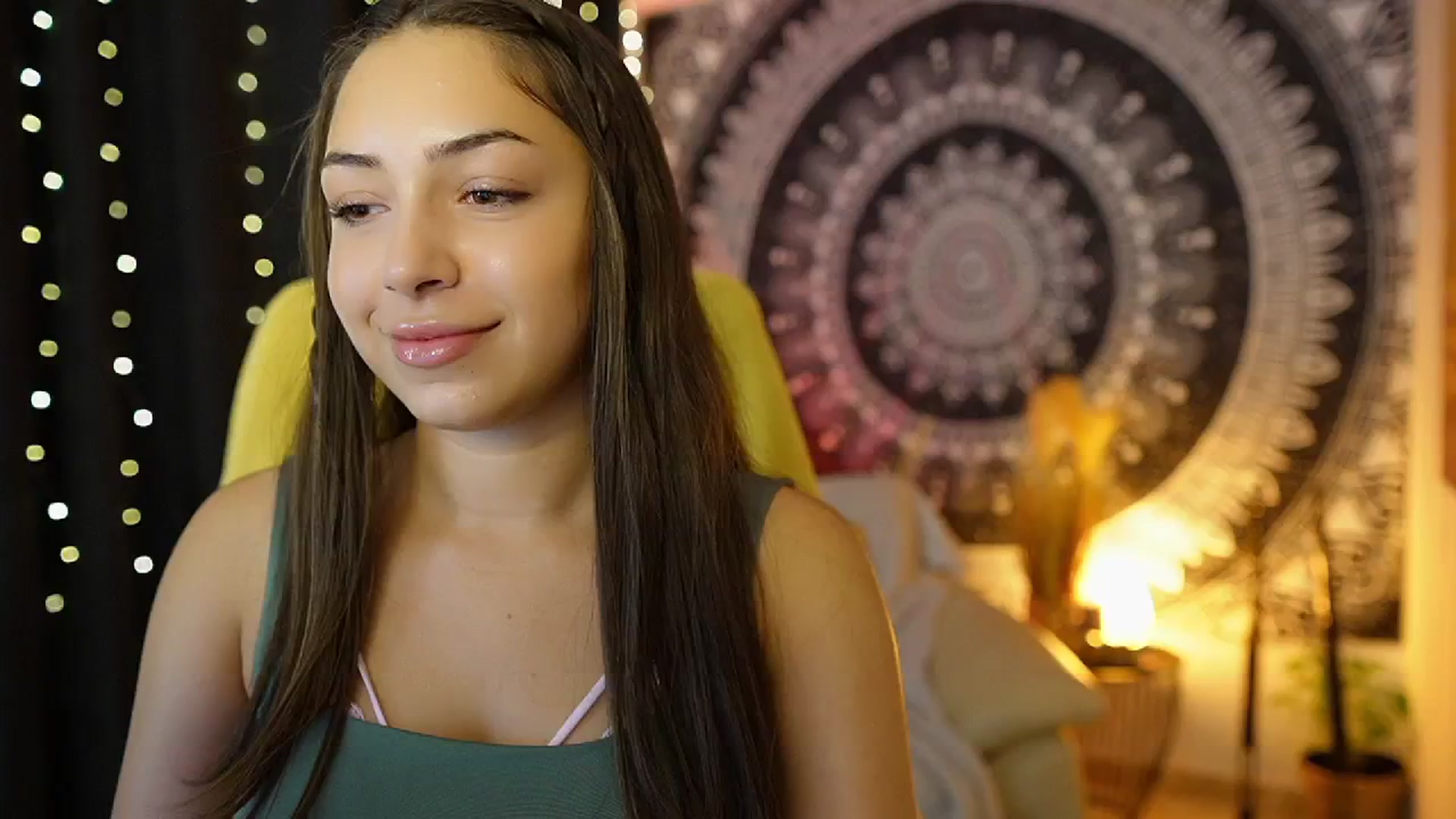 Gallery image thumbnail from Briar__Rose's myfreecams stream on, 07/18/2024, 16:18 image 14 of 20