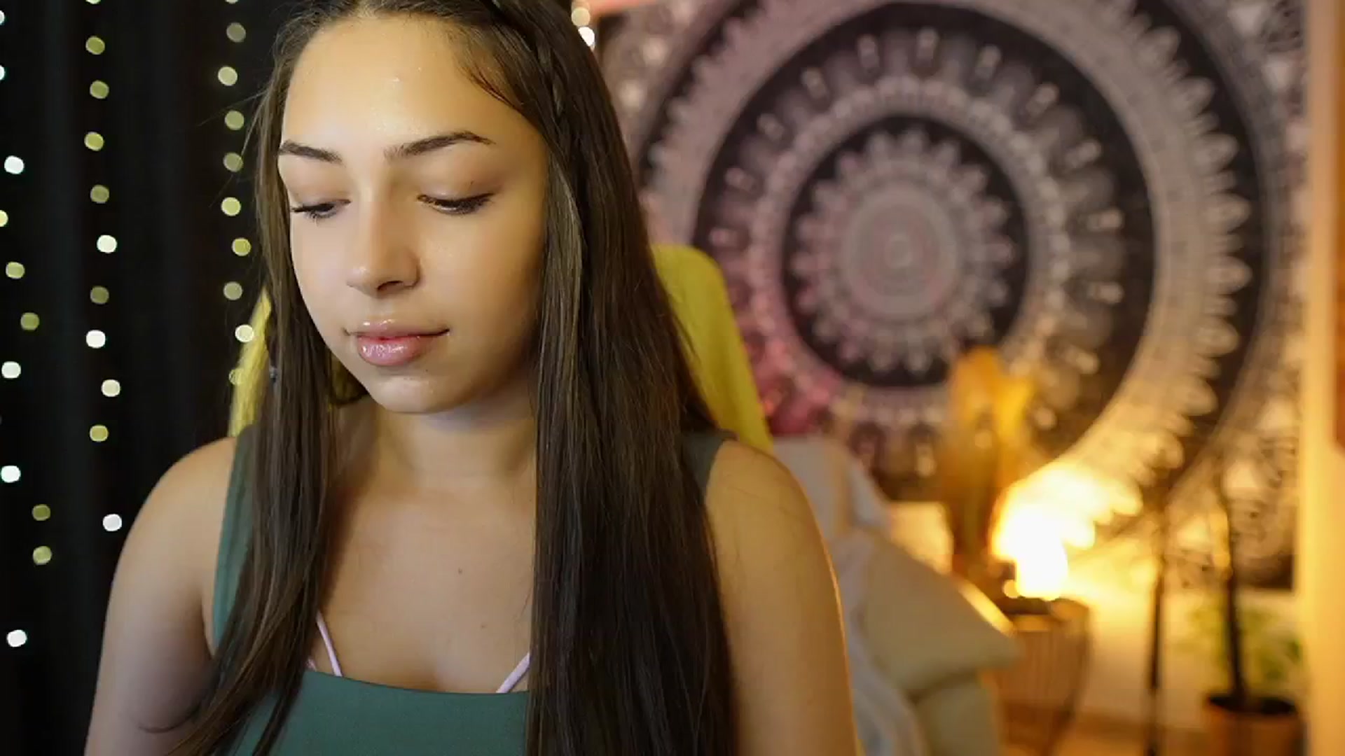 Gallery image thumbnail from Briar__Rose's myfreecams stream on, 07/18/2024, 16:18 image 16 of 20