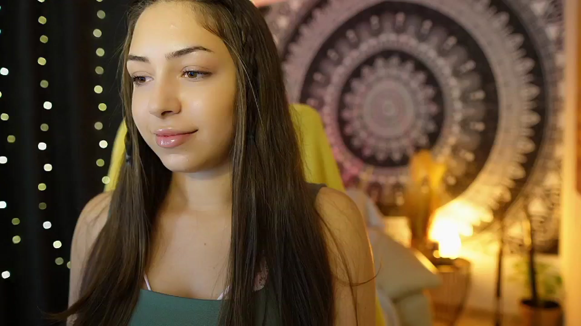 Gallery image thumbnail from Briar__Rose's myfreecams stream on, 07/18/2024, 16:18 image 12 of 20