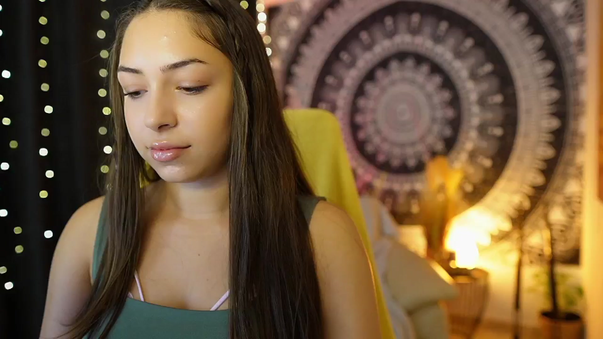 Gallery image thumbnail from Briar__Rose's myfreecams stream on, 07/18/2024, 16:18 image 19 of 20