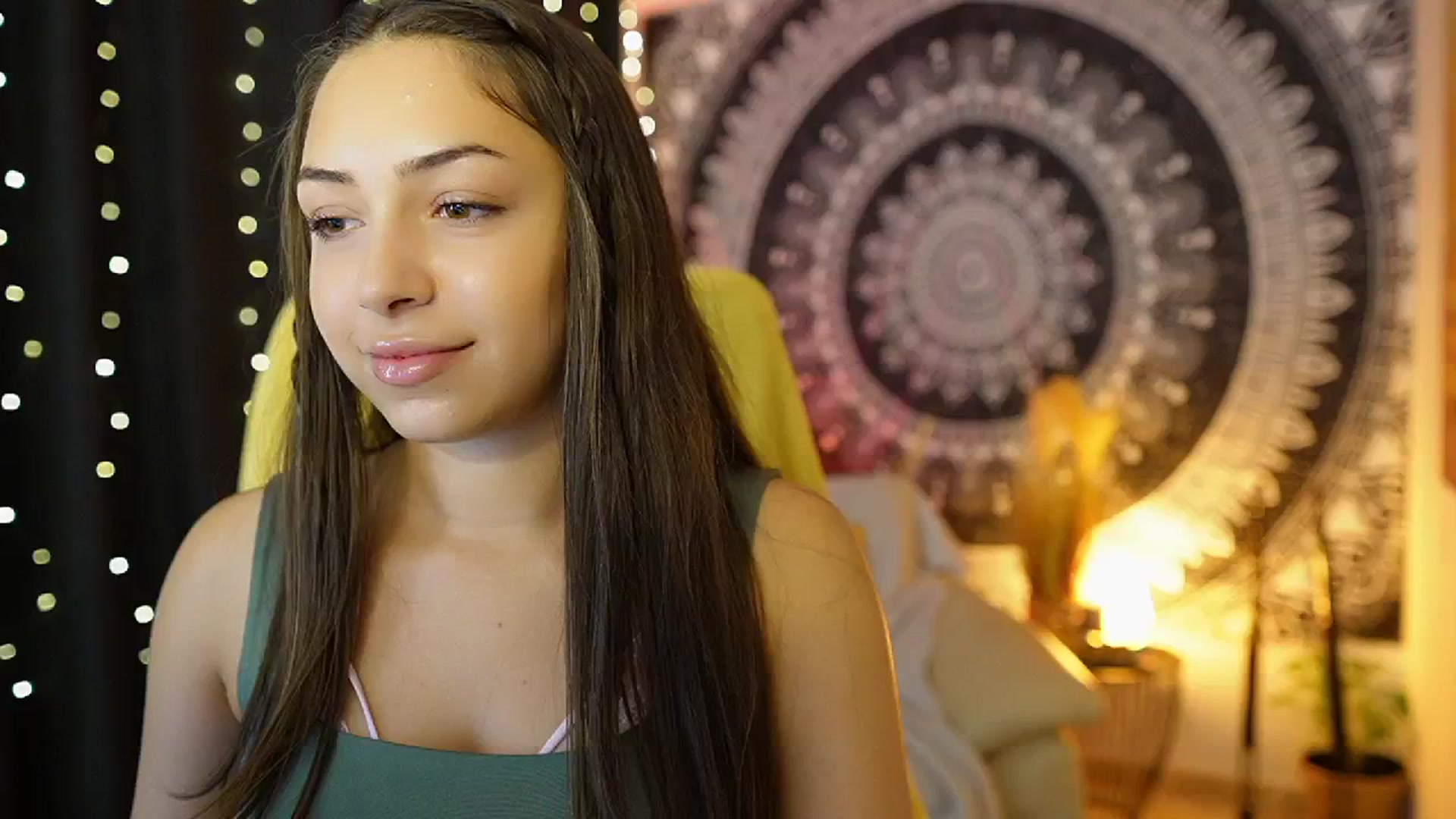Gallery image thumbnail from Briar__Rose's myfreecams stream on, 07/18/2024, 16:18 image 15 of 20