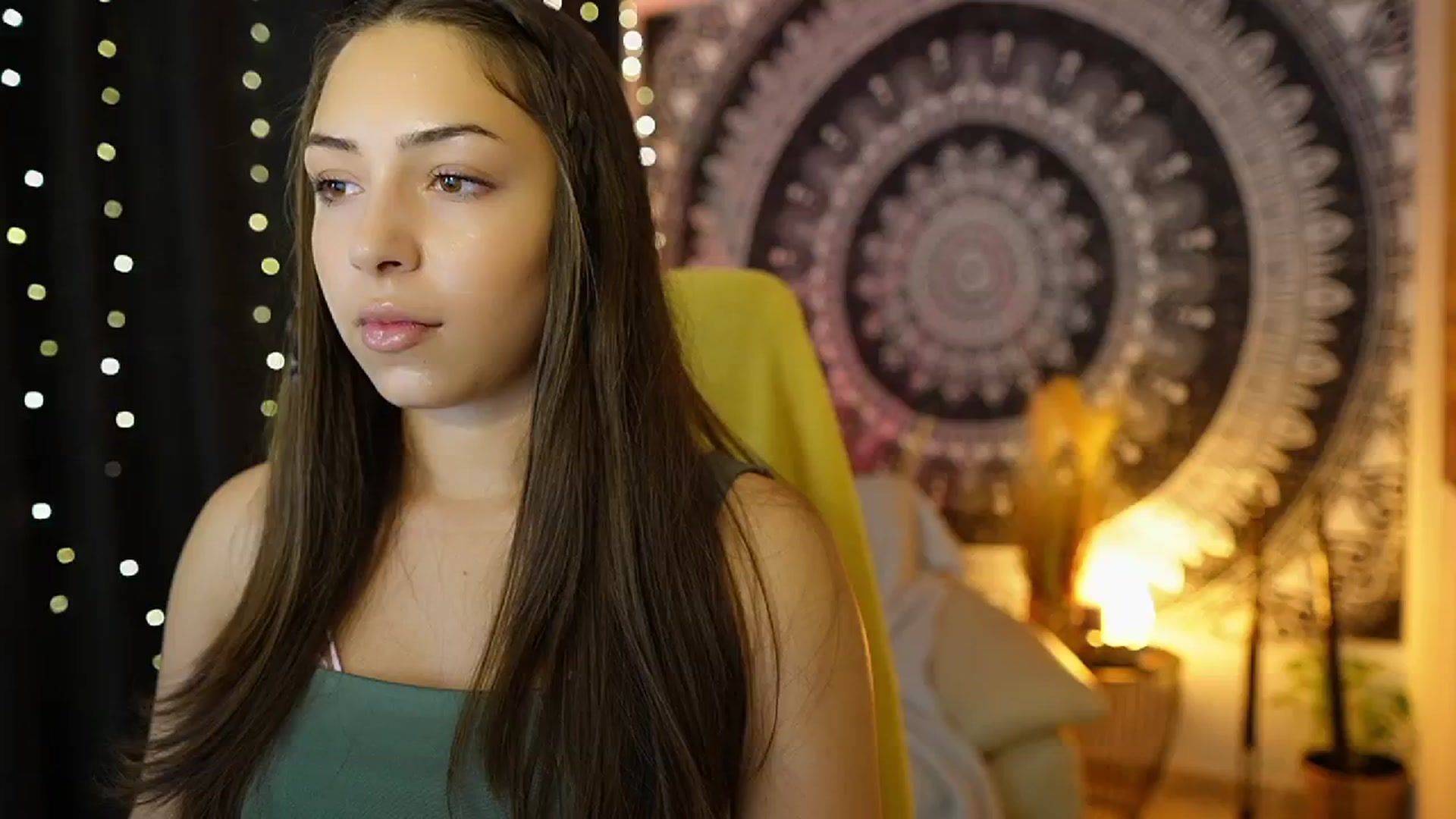 Gallery image thumbnail from Briar__Rose's myfreecams stream on, 07/18/2024, 17:57 image 7 of 20
