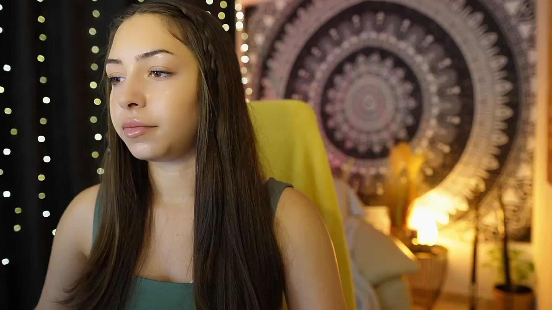 Gallery image thumbnail from Briar__Rose's myfreecams stream on, 07/18/2024, 17:57 image 15 of 20
