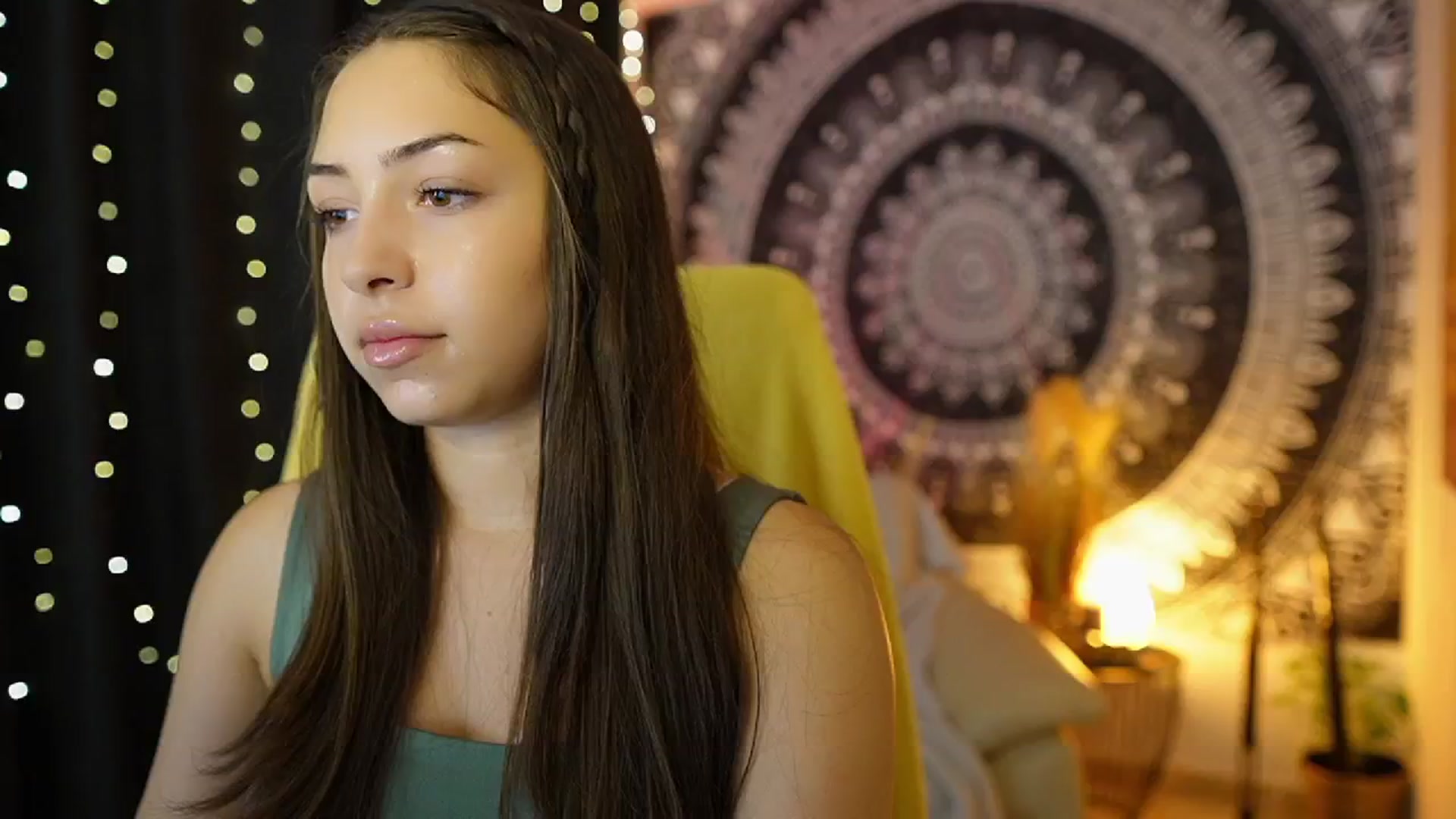 Gallery image thumbnail from Briar__Rose's myfreecams stream on, 07/18/2024, 17:57 image 9 of 20