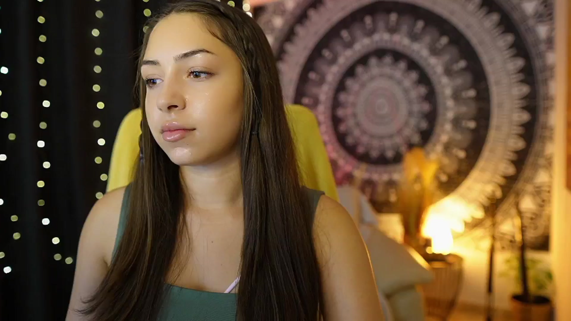 Gallery image thumbnail from Briar__Rose's myfreecams stream on, 07/18/2024, 17:57 image 19 of 20