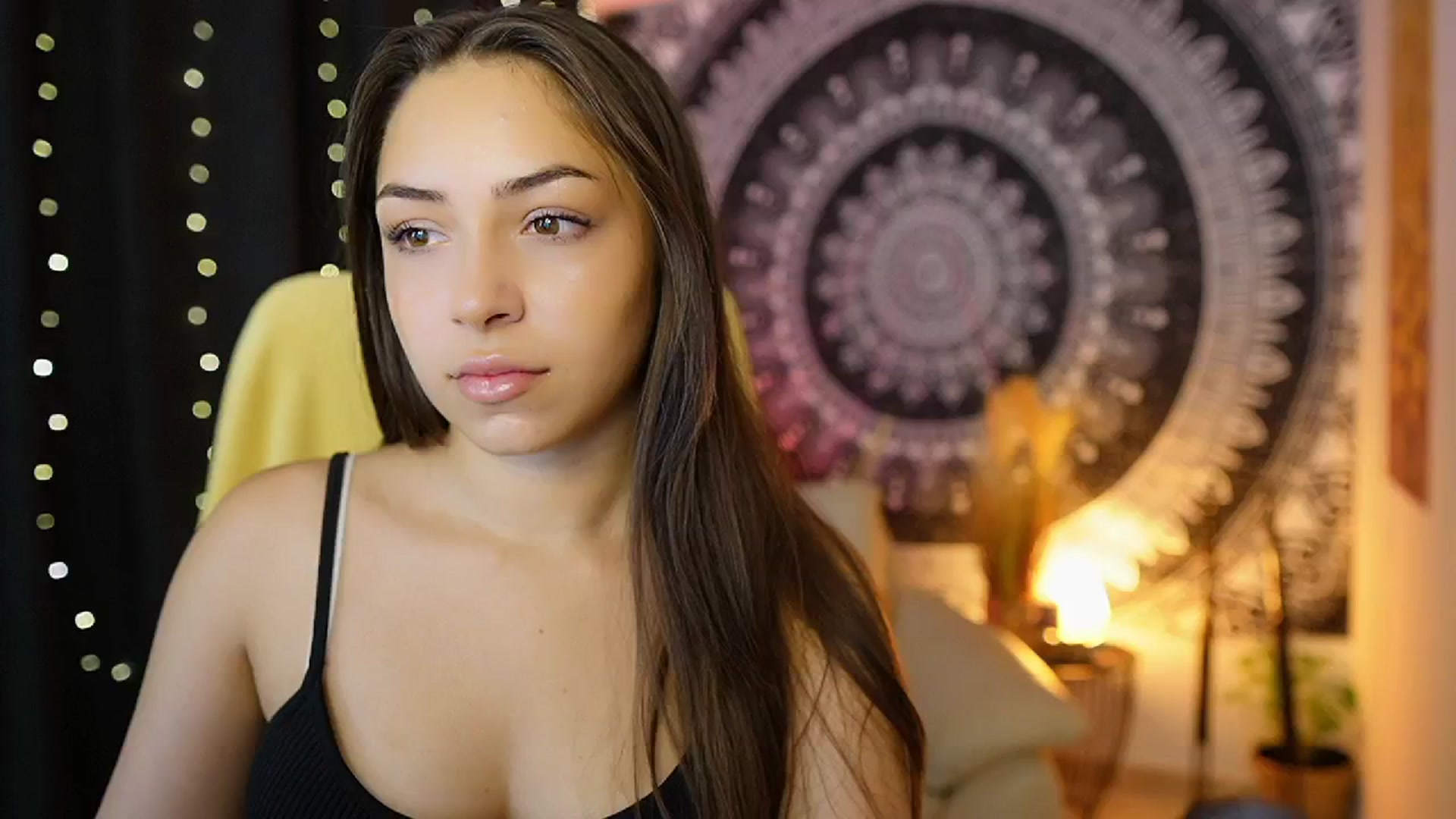 Gallery image thumbnail from Briar__Rose's myfreecams stream on, 07/21/2024, 14:03 image 11 of 20