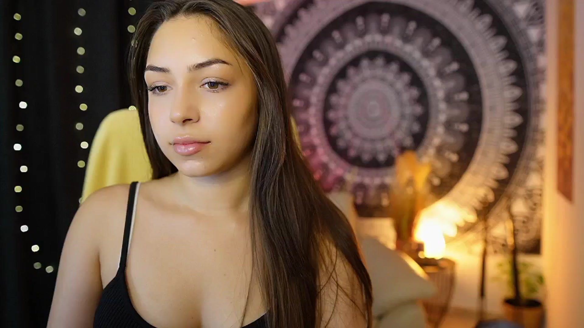Gallery image thumbnail from Briar__Rose's myfreecams stream on, 07/21/2024, 14:03 image 7 of 20