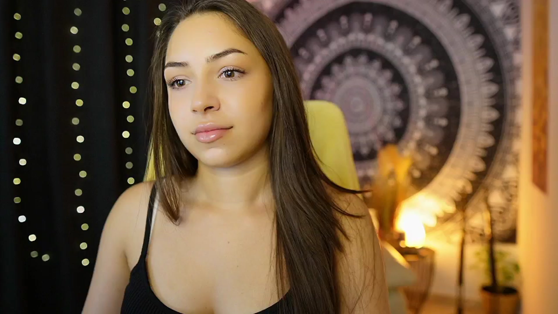 Gallery image thumbnail from Briar__Rose's myfreecams stream on, 07/21/2024, 15:03 image 14 of 20