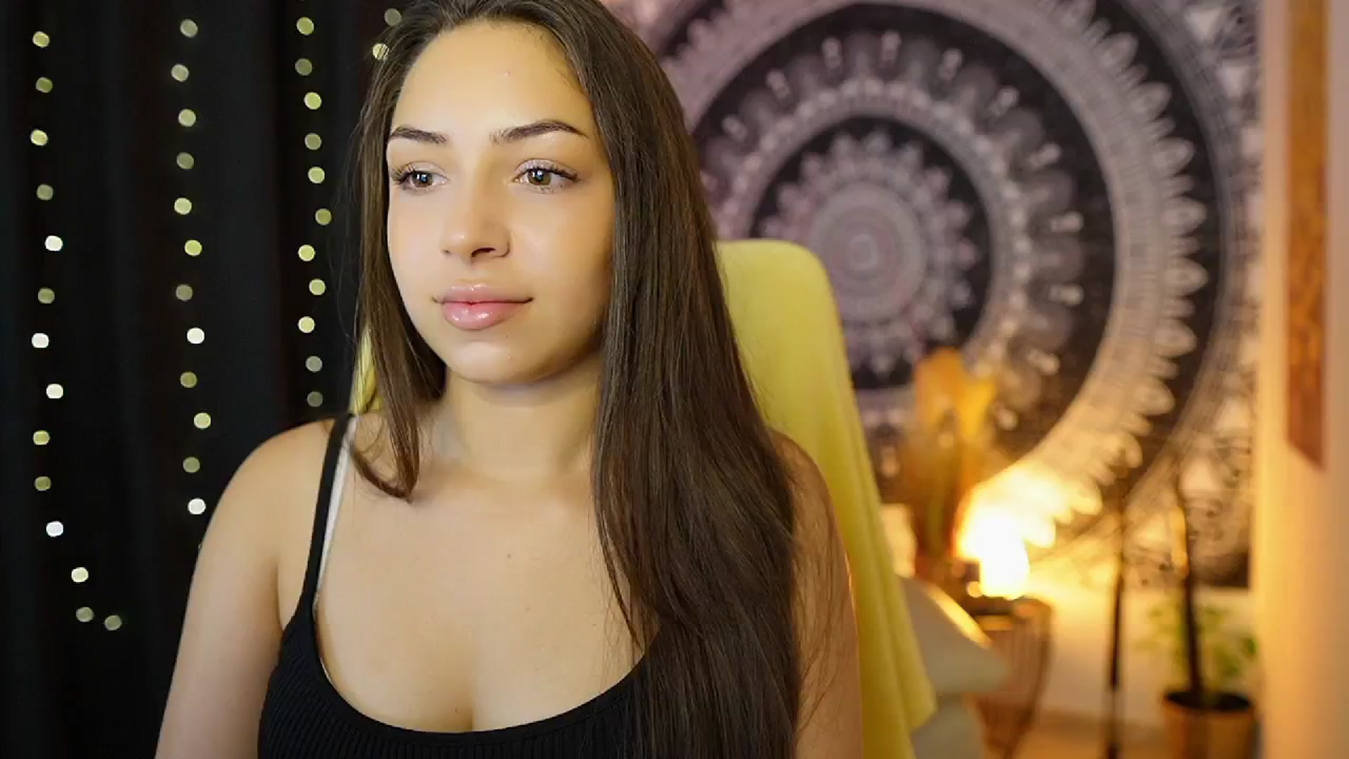 Gallery image thumbnail from Briar__Rose's myfreecams stream on, 07/21/2024, 15:03 image 12 of 20