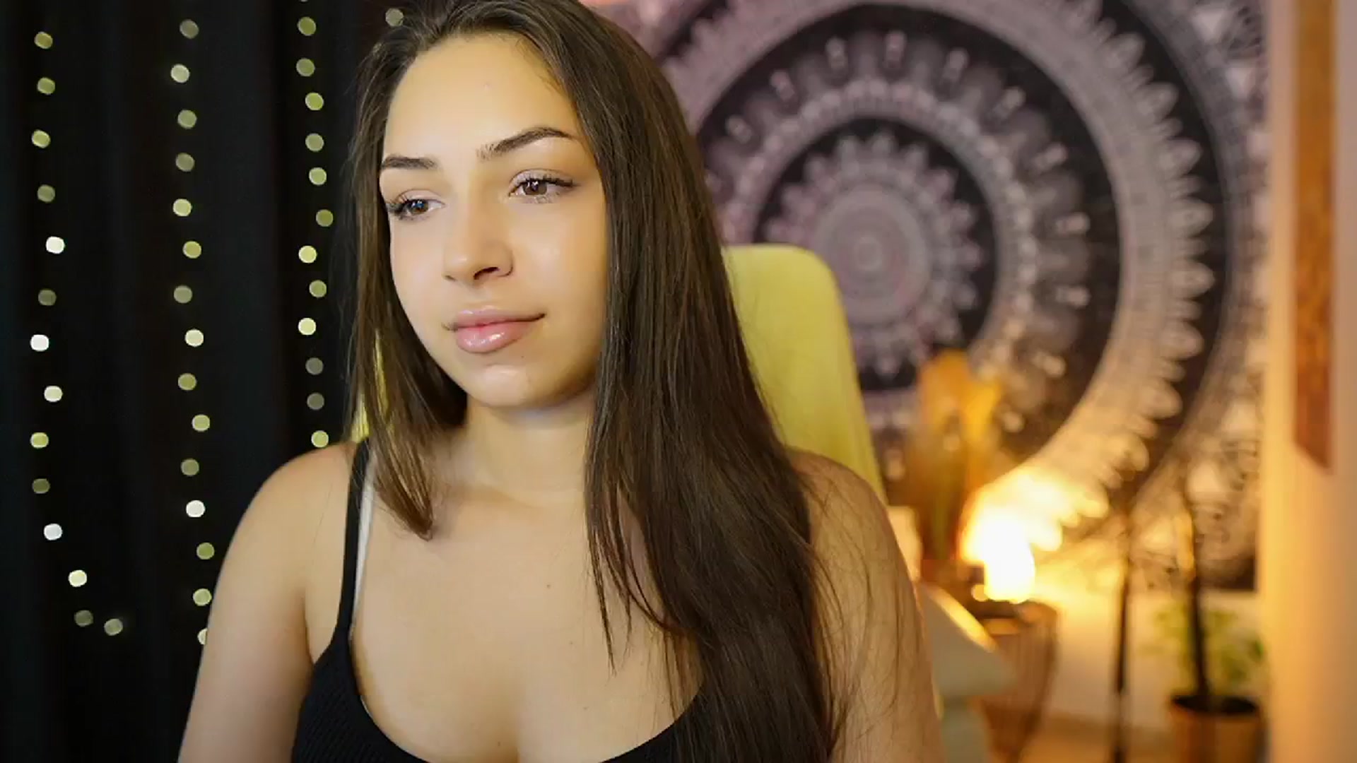 Gallery image thumbnail from Briar__Rose's myfreecams stream on, 07/21/2024, 15:03 image 13 of 20