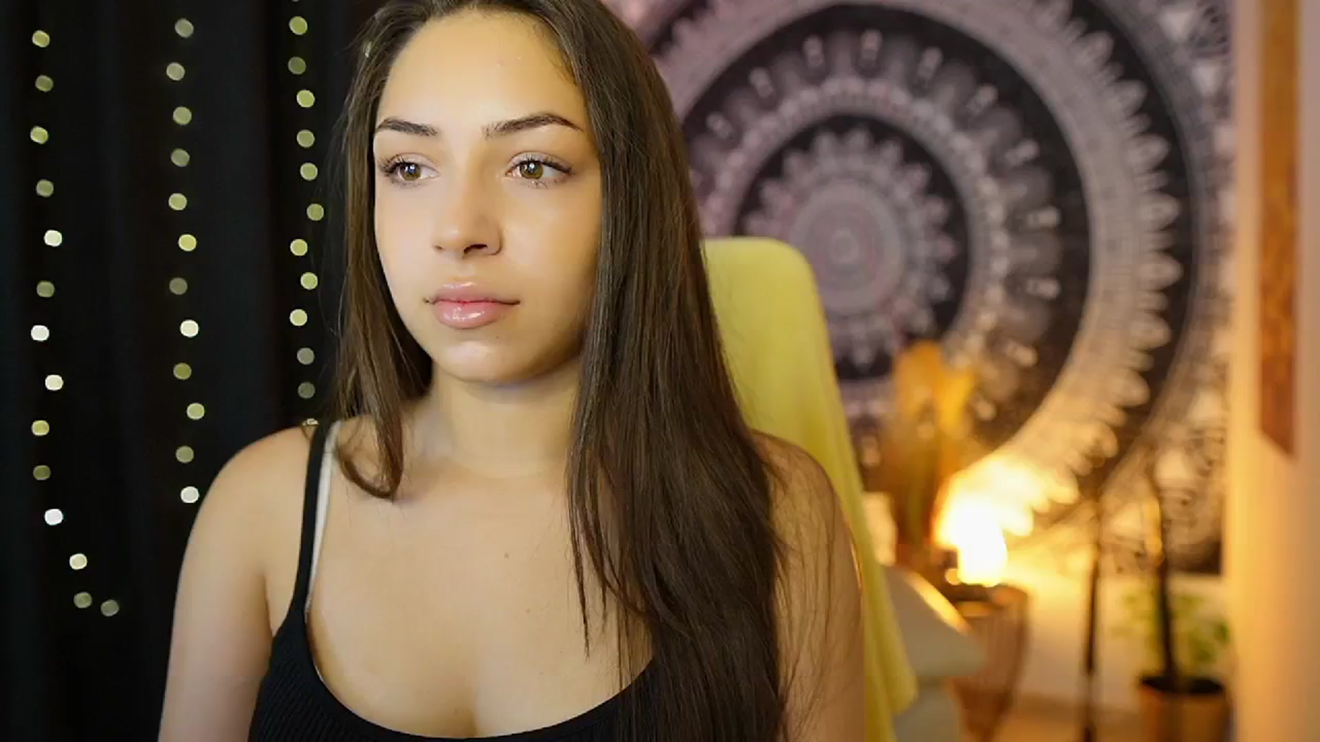 Gallery image thumbnail from Briar__Rose's myfreecams stream on, 07/21/2024, 15:03 image 11 of 20