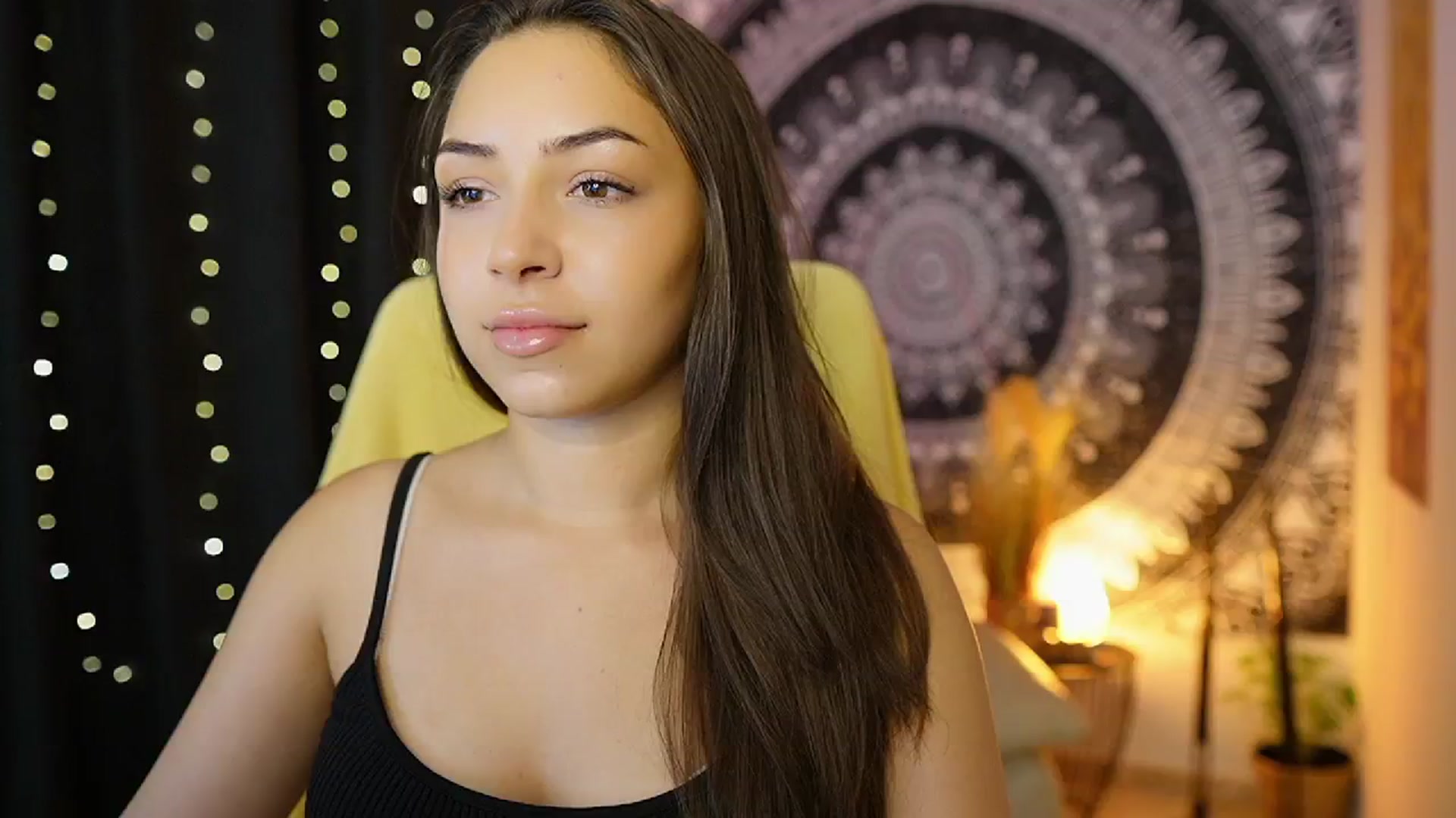 Gallery image thumbnail from Briar__Rose's myfreecams stream on, 07/21/2024, 15:44 image 9 of 20