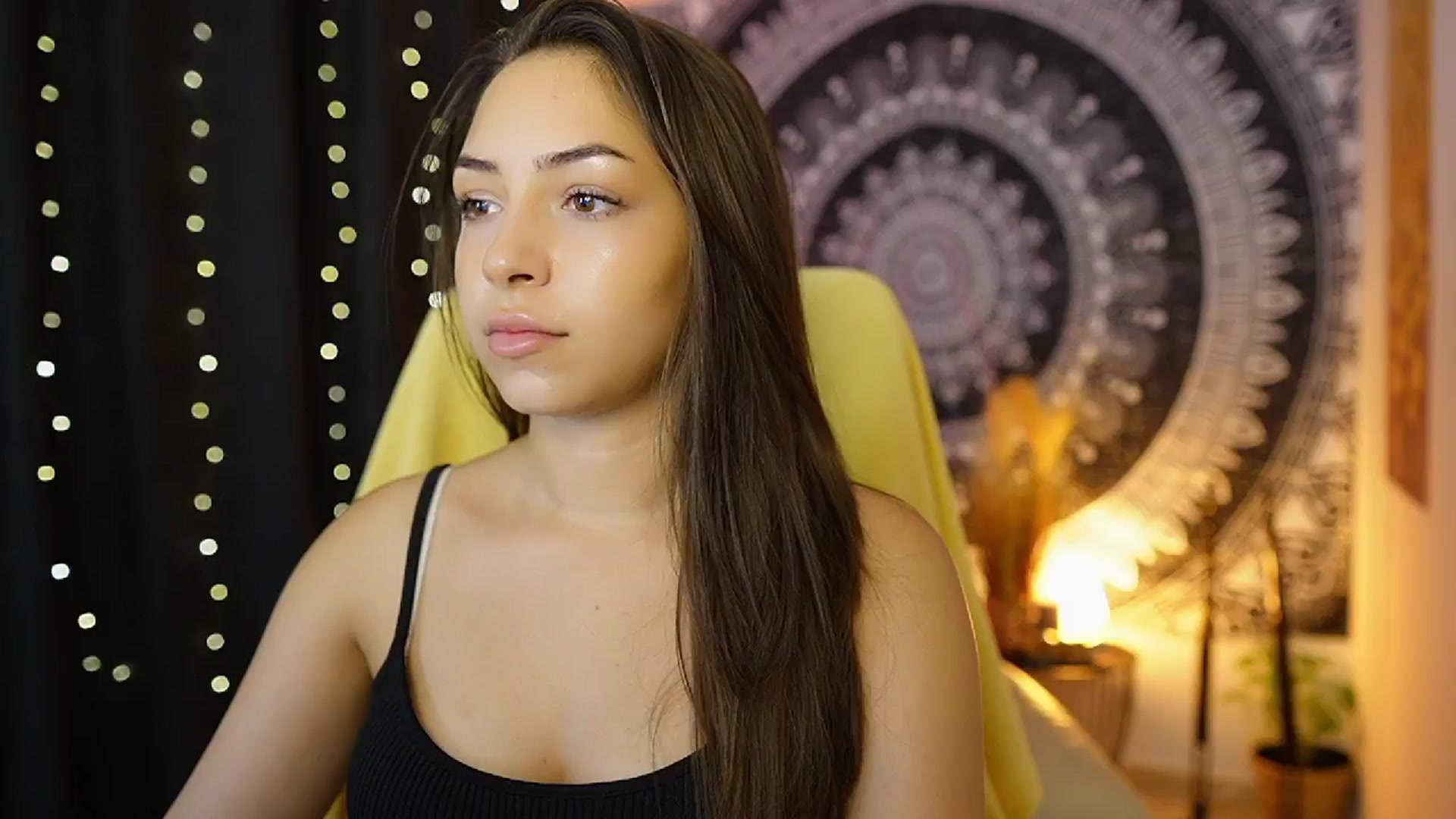 Gallery image thumbnail from Briar__Rose's myfreecams stream on, 07/21/2024, 17:28 image 8 of 20