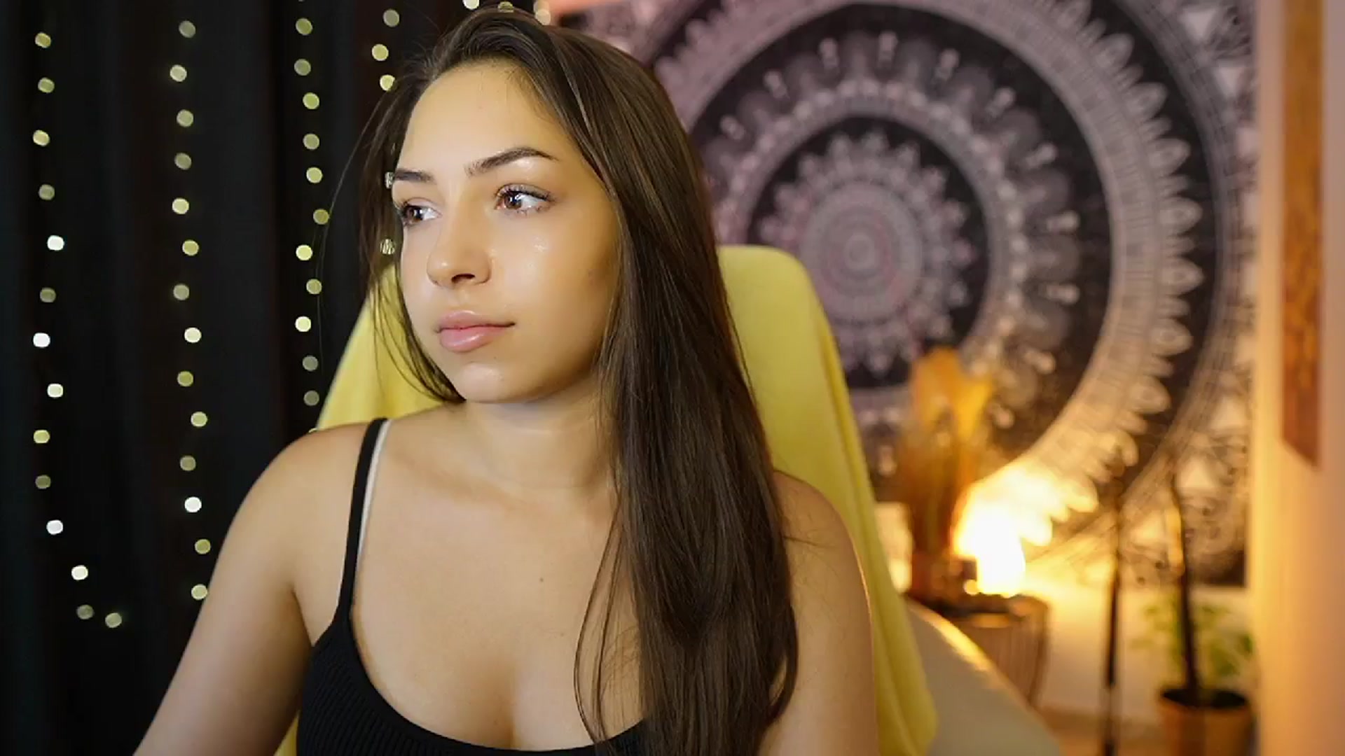 Gallery image thumbnail from Briar__Rose's myfreecams stream on, 07/21/2024, 17:28 image 11 of 20